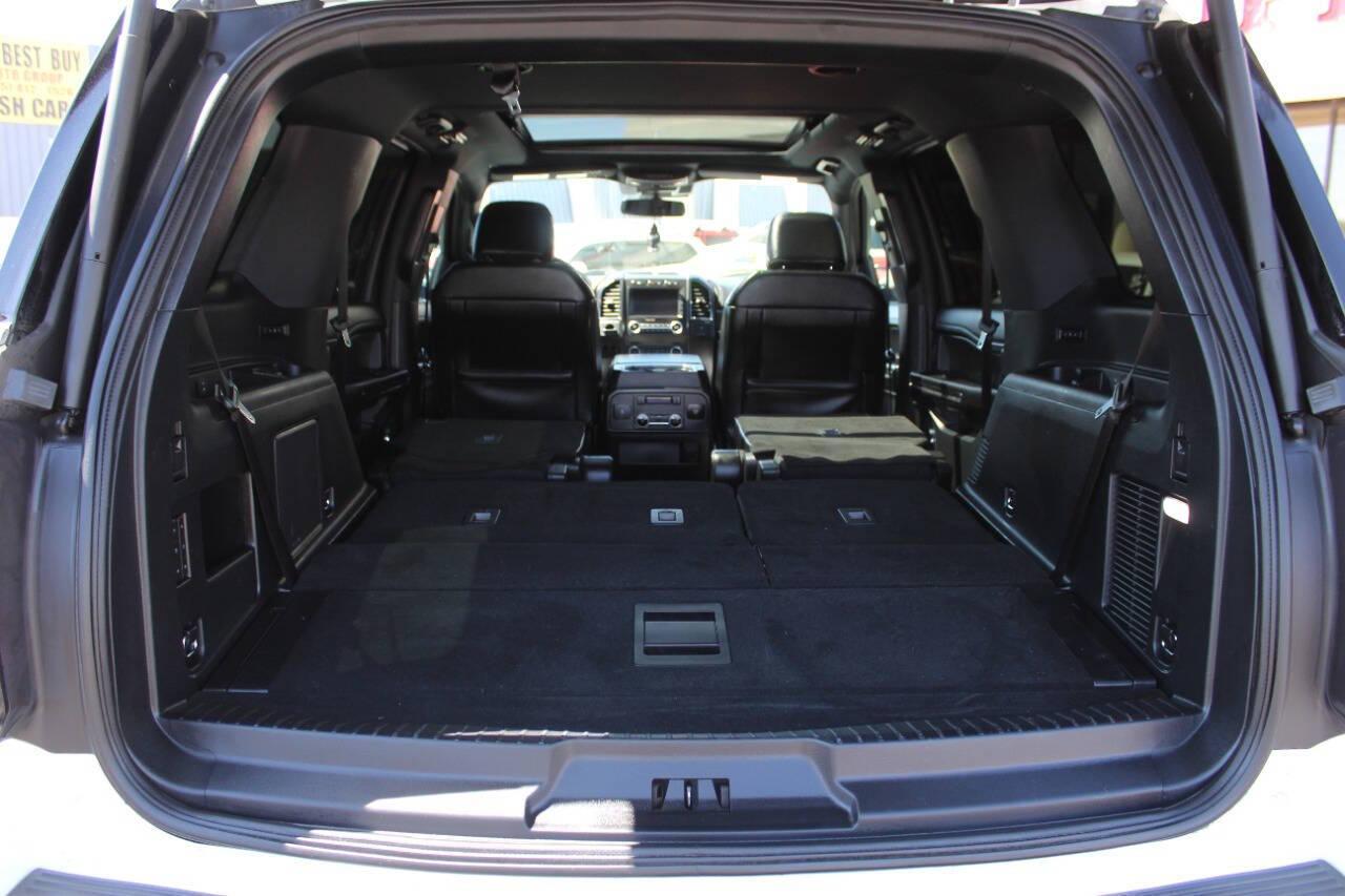 2021 White Ford Expedition (1FMJU1KT9ME) with an EcoBoost 3.5L Twin Turbo V6 375hp 470ft. lbs. 3.5L V6 engine, Automatic 10-Speed transmission, located at 4301 NW 39th , Oklahoma City, OK, 73112, (405) 949-5600, 35.512135, -97.598671 - NO DRIVERS LICENCE -NO FULL COVERAGE INSURANCE - NO CREDIT CHECK. COME ON OVER TO SUPERSPORTS, TAKE A LOOK AND TEST DRIVE. PLEASE GIVE US A CALL AT (405) 949-5600. NO LICENCIA DE CONDUCIR - NO SEGURO DE COBERTURA TOTAL - NO VERIFICACION DE CREDITO. VISITENOS EN SUPERSPORTS, MIRE NUESTRO - Photo#15