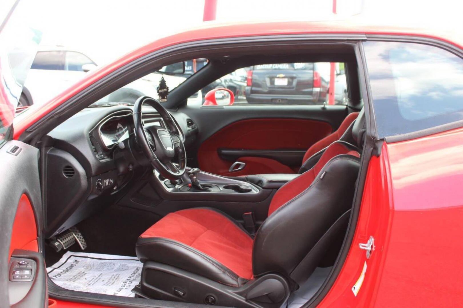 2019 Red Dodge Challenger R/T SCAT Pack (2C3CDZFJ6KH) with an 6.4L V8 6.4L V8 engine, Automatic 8-Speed transmission, located at 4301 NW 39th , Oklahoma City, OK, 73112, (405) 949-5600, 35.512135, -97.598671 - NO DRIVERS LICENCE -NO FULL COVERAGE INSURANCE - NO CREDIT CHECK. COME ON OVER TO SUPERSPORTS, TAKE A LOOK AND TEST DRIVE. PLEASE GIVE US A CALL AT (405) 949-5600. NO LICENCIA DE CONDUCIR - NO SEGURO DE COBERTURA TOTAL - NO VERIFICACION DE CREDITO. VISITENOS EN SUPERSPORTS, MIRE NUE- Photo#12