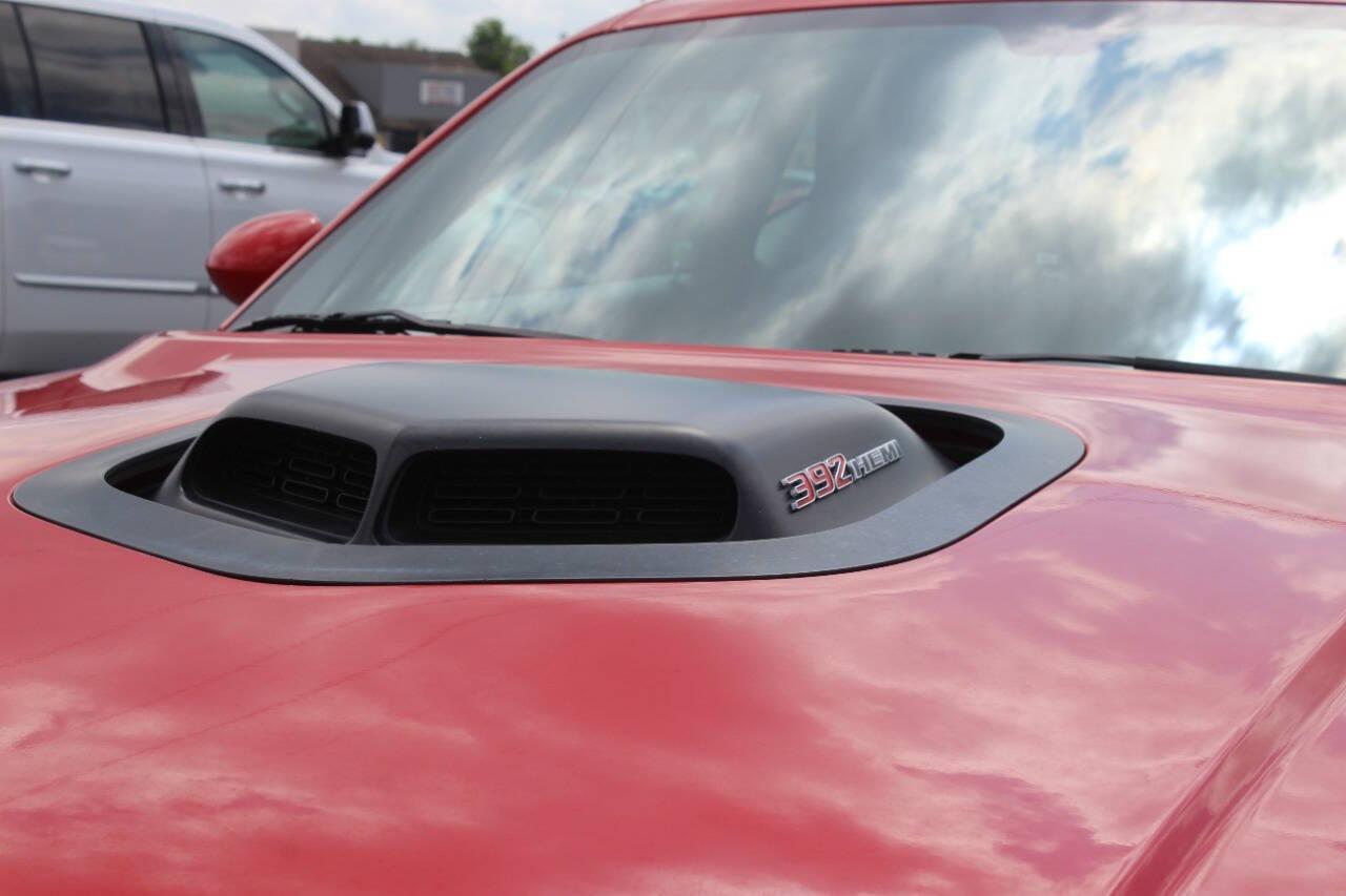 2019 Red Dodge Challenger R/T SCAT Pack (2C3CDZFJ6KH) with an 6.4L V8 6.4L V8 engine, Automatic 8-Speed transmission, located at 4301 NW 39th , Oklahoma City, OK, 73112, (405) 949-5600, 35.512135, -97.598671 - NO DRIVERS LICENCE -NO FULL COVERAGE INSURANCE - NO CREDIT CHECK. COME ON OVER TO SUPERSPORTS, TAKE A LOOK AND TEST DRIVE. PLEASE GIVE US A CALL AT (405) 949-5600. NO LICENCIA DE CONDUCIR - NO SEGURO DE COBERTURA TOTAL - NO VERIFICACION DE CREDITO. VISITENOS EN SUPERSPORTS, MIRE NUE - Photo#21