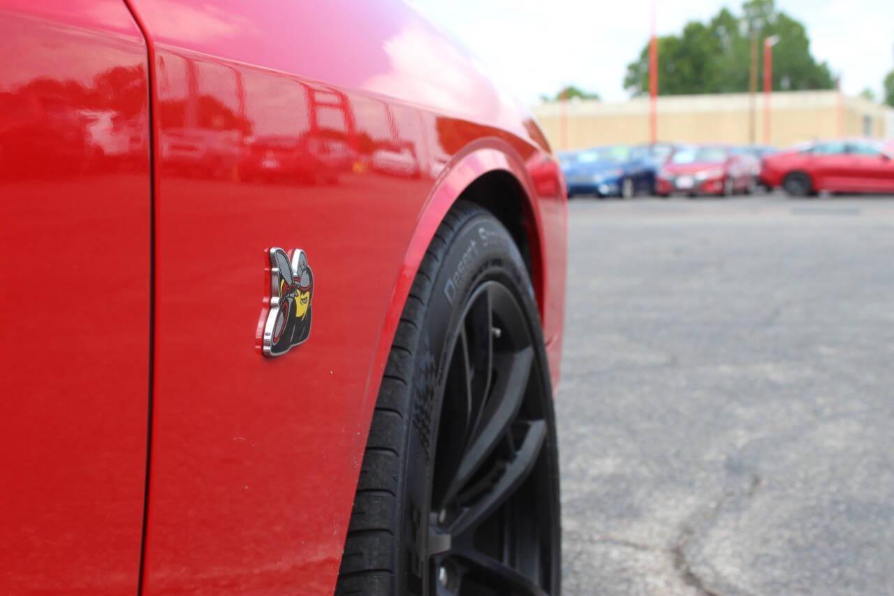 2019 Red Dodge Challenger R/T SCAT Pack (2C3CDZFJ6KH) with an 6.4L V8 6.4L V8 engine, Automatic 8-Speed transmission, located at 4301 NW 39th , Oklahoma City, OK, 73112, (405) 949-5600, 35.512135, -97.598671 - NO DRIVERS LICENCE -NO FULL COVERAGE INSURANCE - NO CREDIT CHECK. COME ON OVER TO SUPERSPORTS, TAKE A LOOK AND TEST DRIVE. PLEASE GIVE US A CALL AT (405) 949-5600. NO LICENCIA DE CONDUCIR - NO SEGURO DE COBERTURA TOTAL - NO VERIFICACION DE CREDITO. VISITENOS EN SUPERSPORTS, MIRE NUE - Photo#23