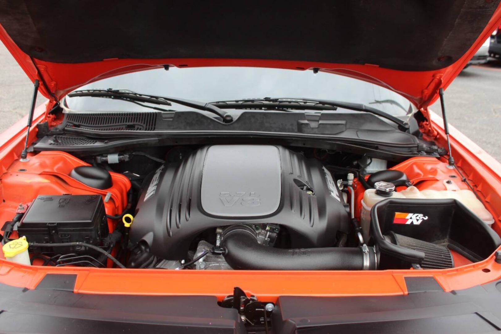 2018 Orange Dodge Challenger R/T Plus (2C3CDZBT2JH) with an 5.7L V8 5.7L V8 engine, Automatic 8-Speed transmission, located at 4301 NW 39th , Oklahoma City, OK, 73112, (405) 949-5600, 35.512135, -97.598671 - Hablamos espanol. SPEND SMART --- BUY FROM SUPER SPORTS. ALL PRICES, DOWN PAYMENTS, PAYMENTS, AND FINANCE TERMS ARE NEGOTIABLE AT THE TIME OF APPROVAL. WE WILL WORK WITH YOU TO FIT YOUR BUDGET. WE WILL EVEN LOWER AND ADJUST THE NUMBERS TO HELP MAKE THE VEHICLE MORE AFFORDABLE FOR YOU.- Photo#7
