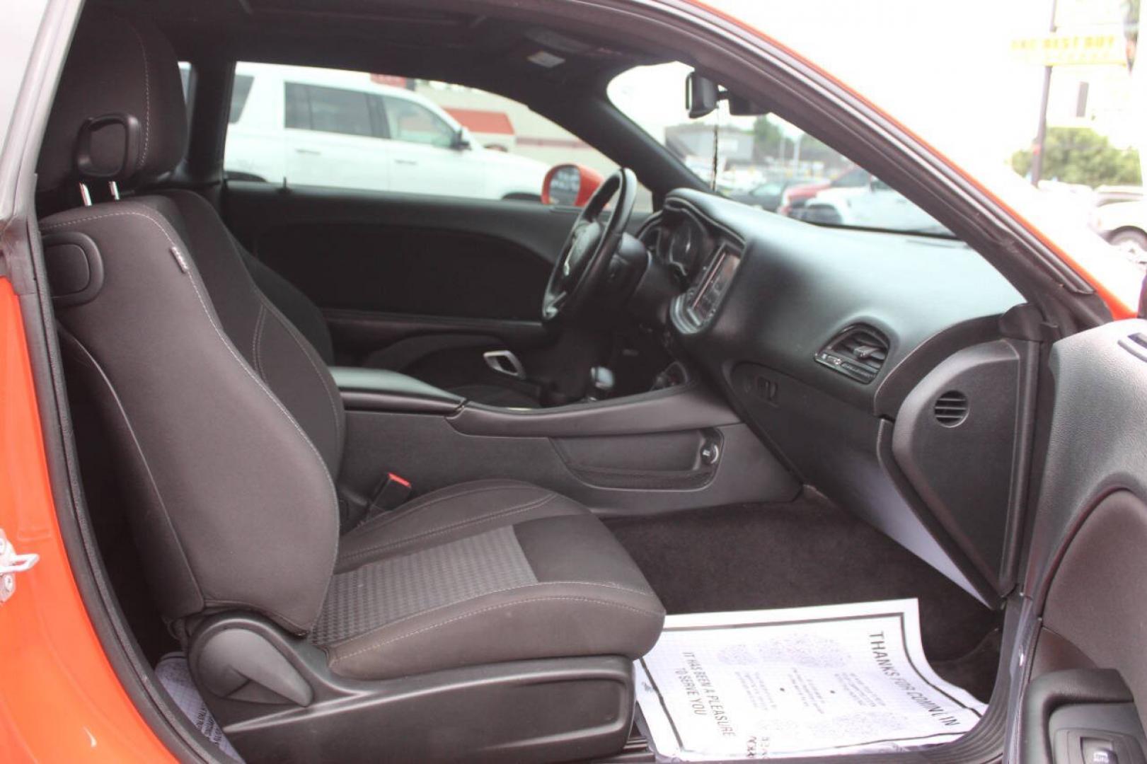 2018 Orange Dodge Challenger R/T Plus (2C3CDZBT2JH) with an 5.7L V8 5.7L V8 engine, Automatic 8-Speed transmission, located at 4301 NW 39th , Oklahoma City, OK, 73112, (405) 949-5600, 35.512135, -97.598671 - Hablamos espanol. SPEND SMART --- BUY FROM SUPER SPORTS. ALL PRICES, DOWN PAYMENTS, PAYMENTS, AND FINANCE TERMS ARE NEGOTIABLE AT THE TIME OF APPROVAL. WE WILL WORK WITH YOU TO FIT YOUR BUDGET. WE WILL EVEN LOWER AND ADJUST THE NUMBERS TO HELP MAKE THE VEHICLE MORE AFFORDABLE FOR YOU.- Photo#8