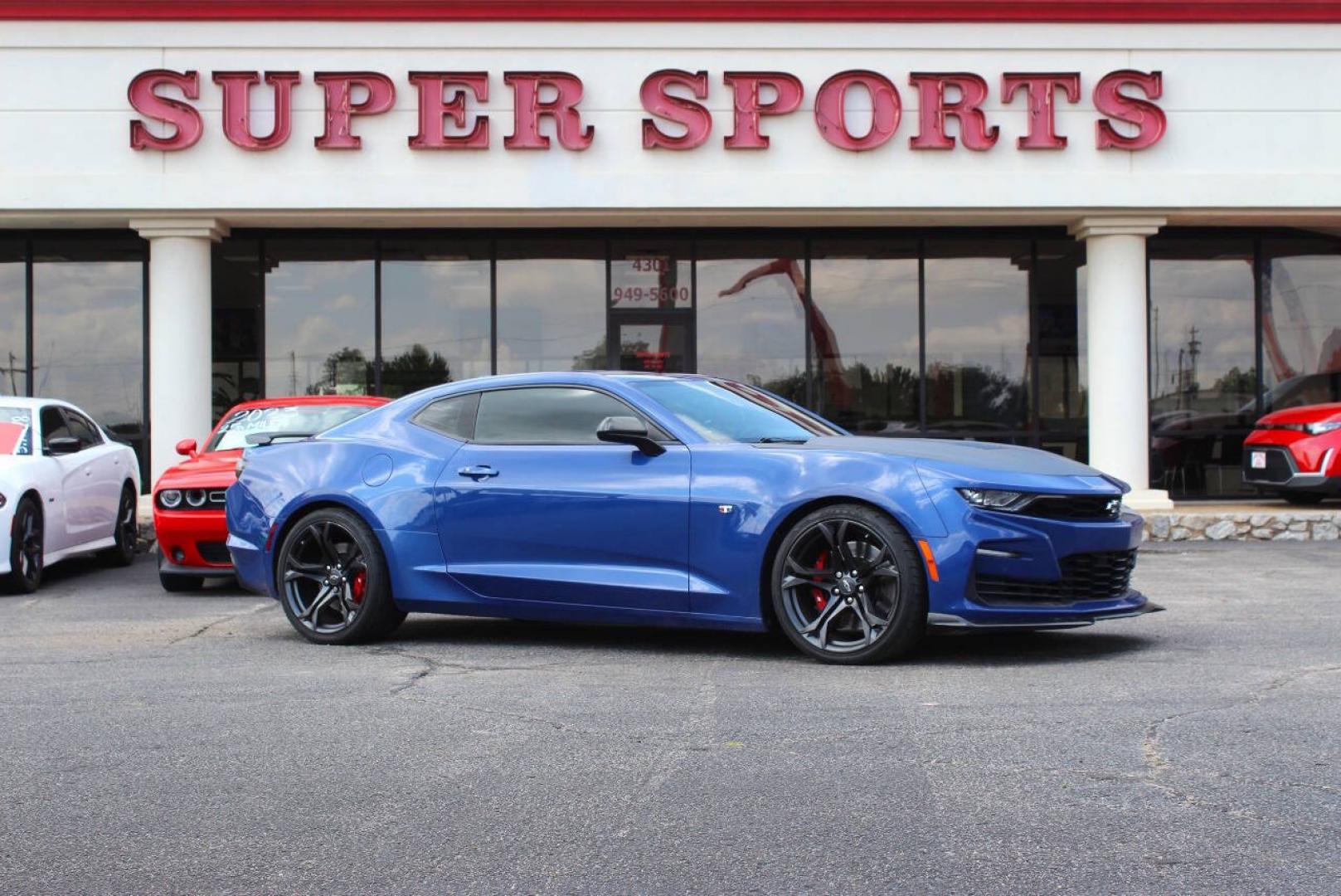 2023 Blue Chevrolet Camaro 1SS Coupe (1G1FF1R75P0) with an 6.2L V8 455hp 455ft. lbs. 6.2L V8 engine, Automatic 10-Speed transmission, located at 4301 NW 39th , Oklahoma City, OK, 73112, (405) 949-5600, 35.512135, -97.598671 - Hablamos espanol. SPEND SMART --- BUY FROM SUPER SPORTS. ALL PRICES, DOWN PAYMENTS, PAYMENTS, AND FINANCE TERMS ARE NEGOTIABLE AT THE TIME OF APPROVAL. WE WILL WORK WITH YOU TO FIT YOUR BUDGET. WE WILL EVEN LOWER AND ADJUST THE NUMBERS TO HELP MAKE THE VEHICLE MORE AFFORDABLE FOR YOU.- Photo#0