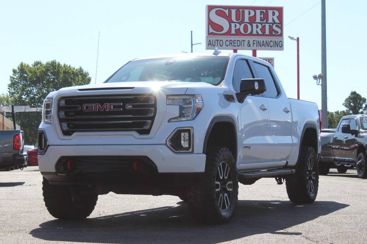 2020 White GMC Sierra 1500 AT4 Crew Cab Short Box 4WD (3GTP9EEL4LG) with an EcoTec3 6.2L V8 420hp 460ft. lbs. 6.2L V8 engine, Automatic 10-Speed transmission, located at 4301 NW 39th , Oklahoma City, OK, 73112, (405) 949-5600, 35.512135, -97.598671 - NO DRIVERS LICENCE -NO FULL COVERAGE INSURANCE - NO CREDIT CHECK. COME ON OVER TO SUPERSPORTS, TAKE A LOOK AND TEST DRIVE. PLEASE GIVE US A CALL AT (405) 949-5600. NO LICENCIA DE CONDUCIR - NO SEGURO DE COBERTURA TOTAL - NO VERIFICACION DE CREDITO. VISITENOS EN SUPERSPORTS, MIRE NUESTRO - Photo#6