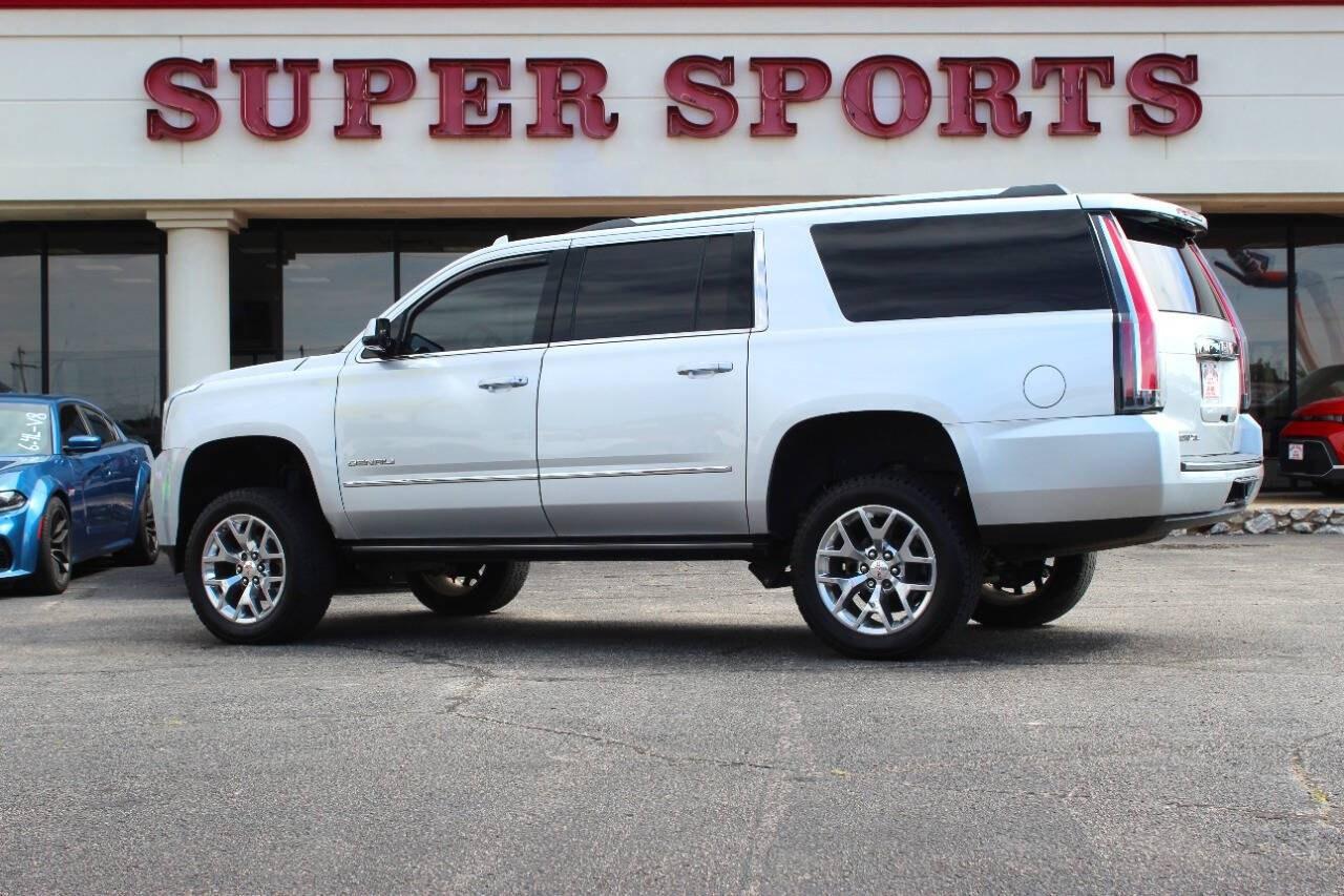 2017 Silver GMC Yukon XL Denali 4WD (1GKS2HKJXHR) with an EcoTec3 6.2L V8 420hp 460ft. lbs. 6.2L V8 engine, Automatic 8-Speed transmission, located at 4301 NW 39th , Oklahoma City, OK, 73112, (405) 949-5600, 35.512135, -97.598671 - Hablamos espaol. SPEND SMART --- BUY FROM SUPER SPORTS. ASKING WHOLESALE CASH PRICE: $__,___ (CASH ONLY) PLUS $100 PROCESSING FEE. ALL PRICES, DOWN PAYMENTS, PAYMENTS, AND FINANCE TERMS ARE NEGOTIABLE AT THE TIME OF APPROVAL. WE WILL WORK WITH YOU TO FIT YOUR BUDGET. WE WILL EVEN LOW- Photo#4