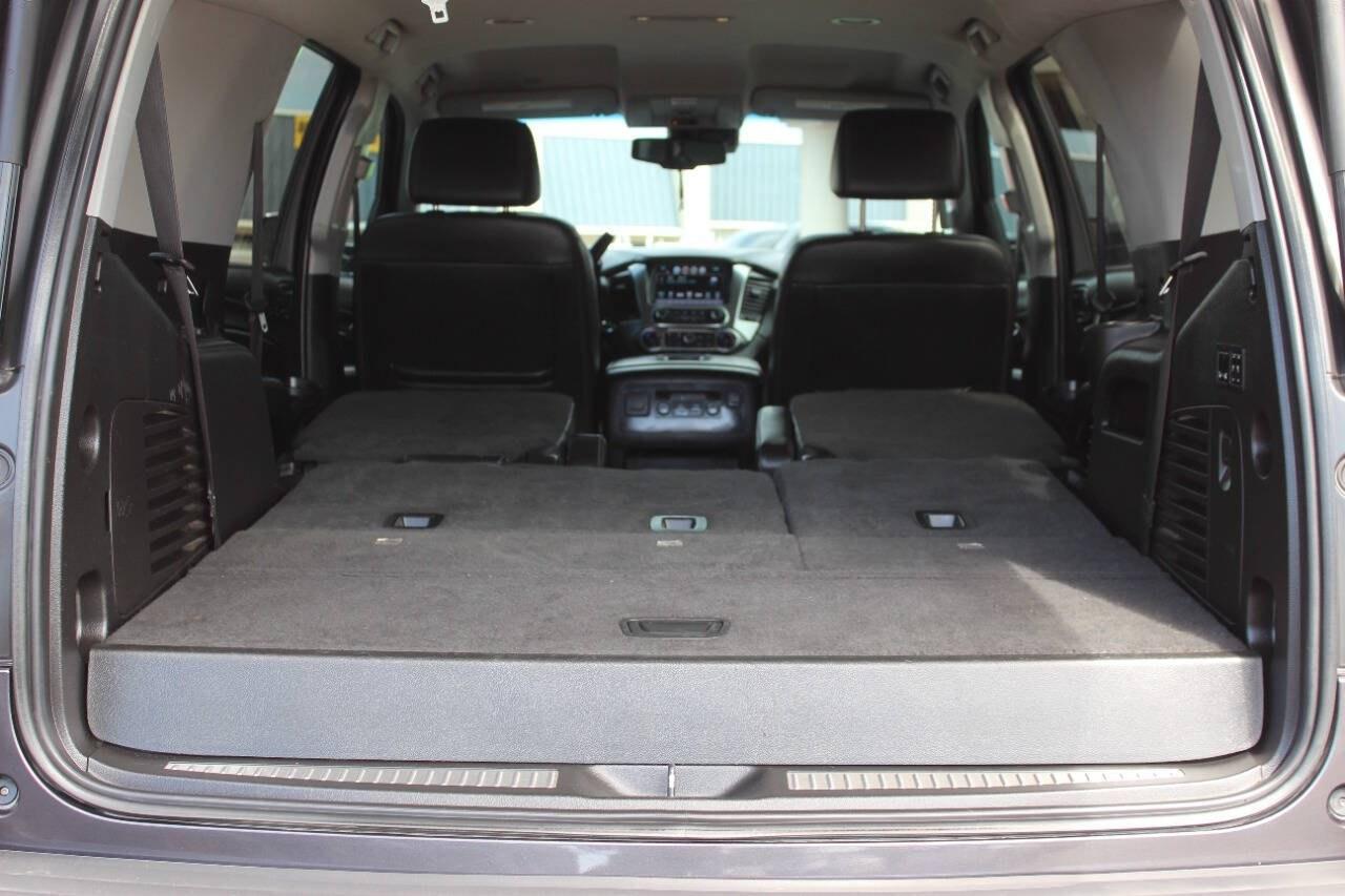 2018 Gray Chevrolet Tahoe Premier 2WD (1GNSCCKC5JR) with an EcoTec3 5.3L V8 355hp 383ft. lbs. 5.3L V8 engine, Automatic 6-Speed transmission, located at 4301 NW 39th , Oklahoma City, OK, 73112, (405) 949-5600, 35.512135, -97.598671 - Hablamos espaol. SPEND SMART --- BUY FROM SUPER SPORTS. ASKING WHOLESALE CASH PRICE: $__,___ (CASH ONLY) PLUS $100 PROCESSING FEE. ALL PRICES, DOWN PAYMENTS, PAYMENTS, AND FINANCE TERMS ARE NEGOTIABLE AT THE TIME OF APPROVAL. WE WILL WORK WITH YOU TO FIT YOUR BUDGET. WE WILL EVEN LOW- Photo#14