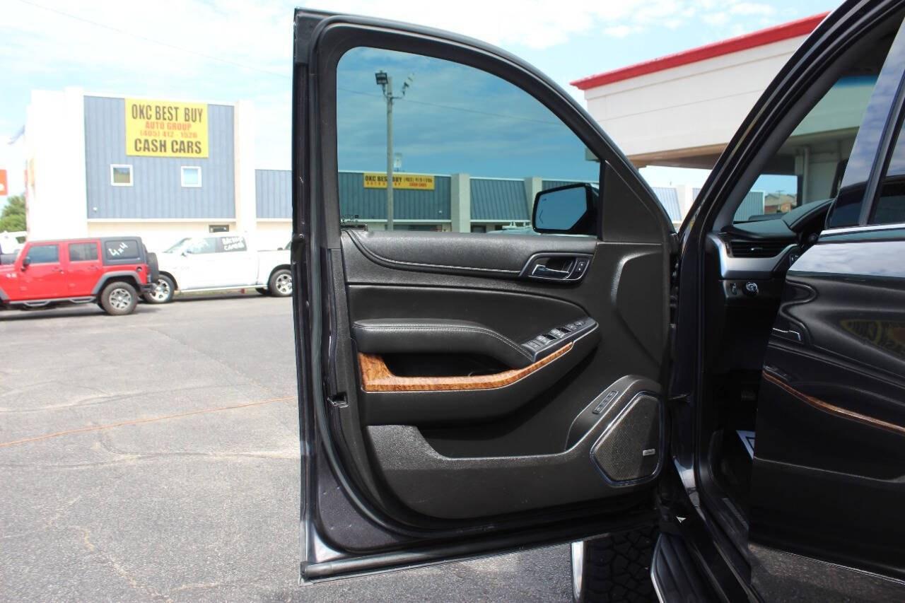 2018 Gray Chevrolet Tahoe Premier 2WD (1GNSCCKC5JR) with an EcoTec3 5.3L V8 355hp 383ft. lbs. 5.3L V8 engine, Automatic 6-Speed transmission, located at 4301 NW 39th , Oklahoma City, OK, 73112, (405) 949-5600, 35.512135, -97.598671 - Hablamos espaol. SPEND SMART --- BUY FROM SUPER SPORTS. ASKING WHOLESALE CASH PRICE: $__,___ (CASH ONLY) PLUS $100 PROCESSING FEE. ALL PRICES, DOWN PAYMENTS, PAYMENTS, AND FINANCE TERMS ARE NEGOTIABLE AT THE TIME OF APPROVAL. WE WILL WORK WITH YOU TO FIT YOUR BUDGET. WE WILL EVEN LOW- Photo#16