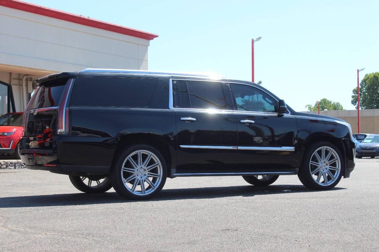 2016 Black Cadillac Escalade ESV ESV 2WD Luxury (1GYS3HKJ0GR) with an EcoTec3 6.2L V8 420hp 460ft. lbs. 6.2L V8 engine, Automatic 8-Speed transmission, located at 4301 NW 39th , Oklahoma City, OK, 73112, (405) 949-5600, 35.512135, -97.598671- Photo#2