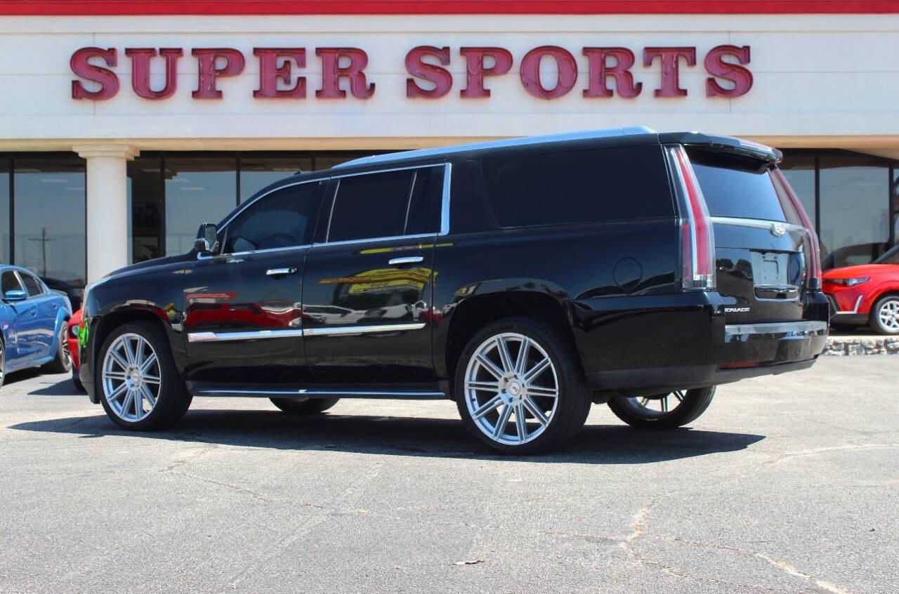 2016 Black Cadillac Escalade ESV ESV 2WD Luxury (1GYS3HKJ0GR) with an EcoTec3 6.2L V8 420hp 460ft. lbs. 6.2L V8 engine, Automatic 8-Speed transmission, located at 4301 NW 39th , Oklahoma City, OK, 73112, (405) 949-5600, 35.512135, -97.598671- Photo#4