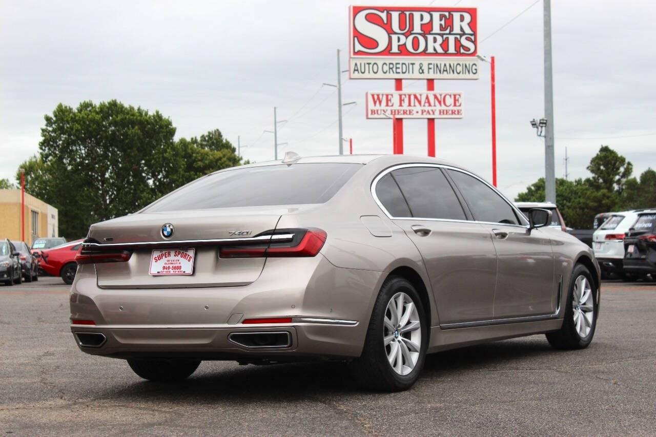 2022 Beige BMW 7 Series 740i xDrive (WBA7T4C08NC) with an 3.0L Turbo I6 335hp 330ft. lbs. 3.0L I6 engine, Automatic 8-Speed transmission, located at 4301 NW 39th , Oklahoma City, OK, 73112, (405) 949-5600, 35.512135, -97.598671- Photo#3