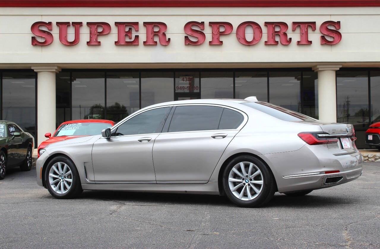2022 Beige BMW 7 Series 740i xDrive (WBA7T4C08NC) with an 3.0L Turbo I6 335hp 330ft. lbs. 3.0L I6 engine, Automatic 8-Speed transmission, located at 4301 NW 39th , Oklahoma City, OK, 73112, (405) 949-5600, 35.512135, -97.598671- Photo#4