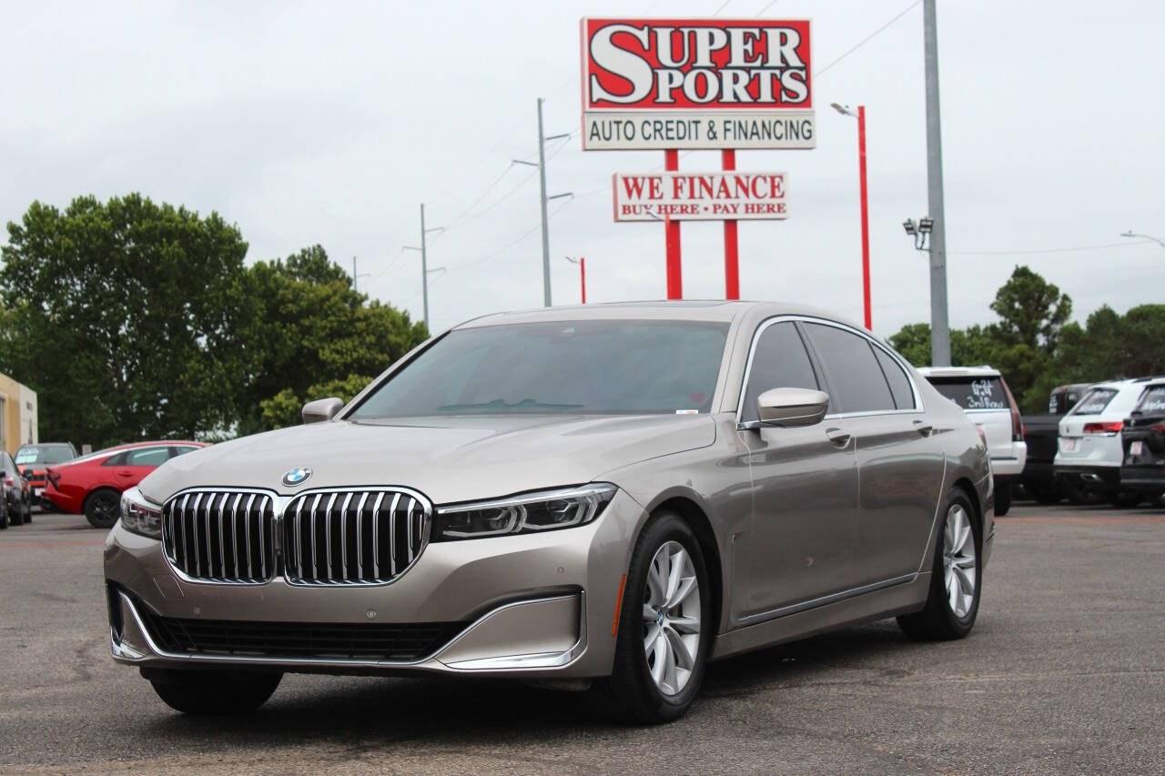 2022 Beige BMW 7 Series 740i xDrive (WBA7T4C08NC) with an 3.0L Turbo I6 335hp 330ft. lbs. 3.0L I6 engine, Automatic 8-Speed transmission, located at 4301 NW 39th , Oklahoma City, OK, 73112, (405) 949-5600, 35.512135, -97.598671- Photo#6