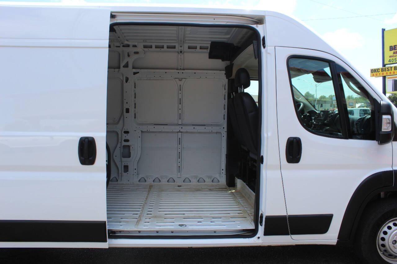 2023 White RAM ProMaster 2500 High Roof 159-in. WB (3C6LRVDG5PE) with an Pentastar 3.6L V6 276hp 250ft. lbs. 3.6L V6 engine, Automatic 9-Speed transmission, located at 4301 NW 39th , Oklahoma City, OK, 73112, (405) 949-5600, 35.512135, -97.598671 - Hablamos espanol. SPEND SMART --- BUY FROM SUPER SPORTS. ALL PRICES, DOWN PAYMENTS, PAYMENTS, AND FINANCE TERMS ARE NEGOTIABLE AT THE TIME OF APPROVAL. WE WILL WORK WITH YOU TO FIT YOUR BUDGET. WE WILL EVEN LOWER AND ADJUST THE NUMBERS TO HELP MAKE THE VEHICLE MORE AFFORDABLE FOR YOU.- Photo#9