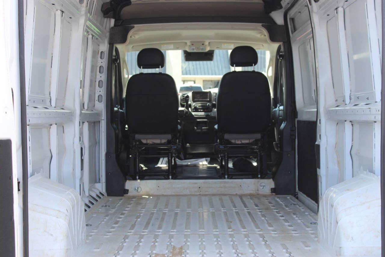 2023 White RAM ProMaster 2500 High Roof 159-in. WB (3C6LRVDG5PE) with an Pentastar 3.6L V6 276hp 250ft. lbs. 3.6L V6 engine, Automatic 9-Speed transmission, located at 4301 NW 39th , Oklahoma City, OK, 73112, (405) 949-5600, 35.512135, -97.598671 - Hablamos espanol. SPEND SMART --- BUY FROM SUPER SPORTS. ALL PRICES, DOWN PAYMENTS, PAYMENTS, AND FINANCE TERMS ARE NEGOTIABLE AT THE TIME OF APPROVAL. WE WILL WORK WITH YOU TO FIT YOUR BUDGET. WE WILL EVEN LOWER AND ADJUST THE NUMBERS TO HELP MAKE THE VEHICLE MORE AFFORDABLE FOR YOU.- Photo#15