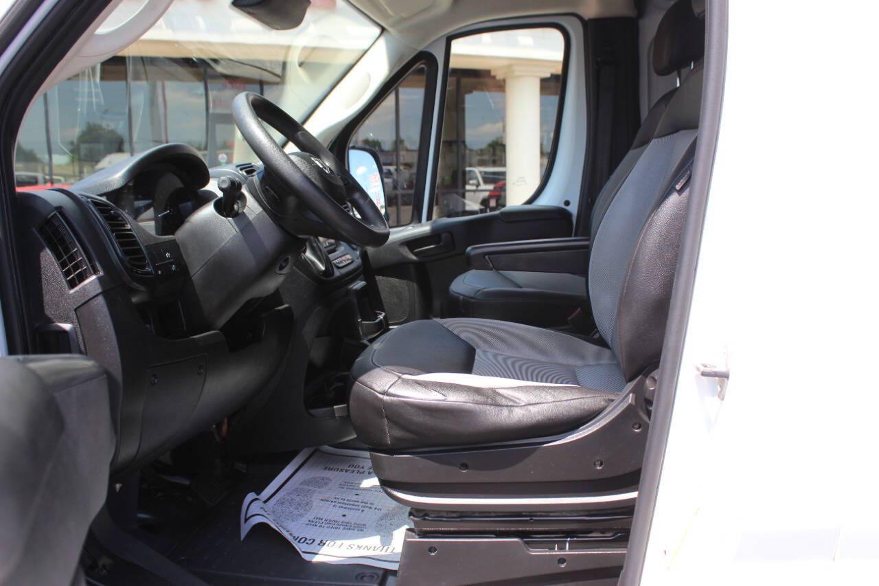 2023 White RAM ProMaster 2500 High Roof 159-in. WB (3C6LRVDG5PE) with an Pentastar 3.6L V6 276hp 250ft. lbs. 3.6L V6 engine, Automatic 9-Speed transmission, located at 4301 NW 39th , Oklahoma City, OK, 73112, (405) 949-5600, 35.512135, -97.598671 - Hablamos espanol. SPEND SMART --- BUY FROM SUPER SPORTS. ALL PRICES, DOWN PAYMENTS, PAYMENTS, AND FINANCE TERMS ARE NEGOTIABLE AT THE TIME OF APPROVAL. WE WILL WORK WITH YOU TO FIT YOUR BUDGET. WE WILL EVEN LOWER AND ADJUST THE NUMBERS TO HELP MAKE THE VEHICLE MORE AFFORDABLE FOR YOU.- Photo#20