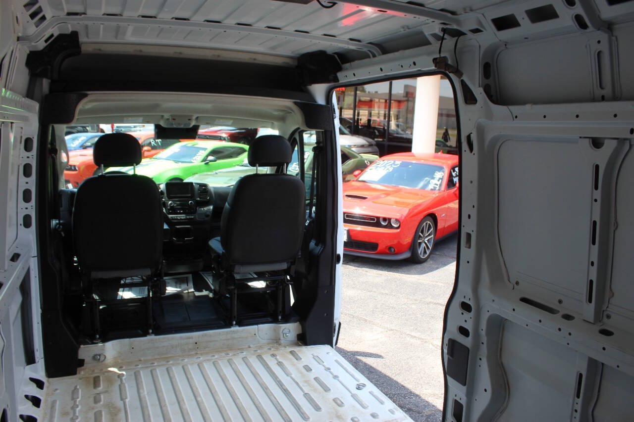 2024 White RAM ProMaster 2500 High Roof 159-in. WB (3C6LRVDG2RE) with an Pentastar 3.6L V6 276hp 250ft. lbs. 3.6L V6 engine, Automatic 9-Speed transmission, located at 4301 NW 39th , Oklahoma City, OK, 73112, (405) 949-5600, 35.512135, -97.598671 - Hablamos espanol. SPEND SMART --- BUY FROM SUPER SPORTS. ALL PRICES, DOWN PAYMENTS, PAYMENTS, AND FINANCE TERMS ARE NEGOTIABLE AT THE TIME OF APPROVAL. WE WILL WORK WITH YOU TO FIT YOUR BUDGET. WE WILL EVEN LOWER AND ADJUST THE NUMBERS TO HELP MAKE THE VEHICLE MORE AFFORDABLE FOR YOU.- Photo#11