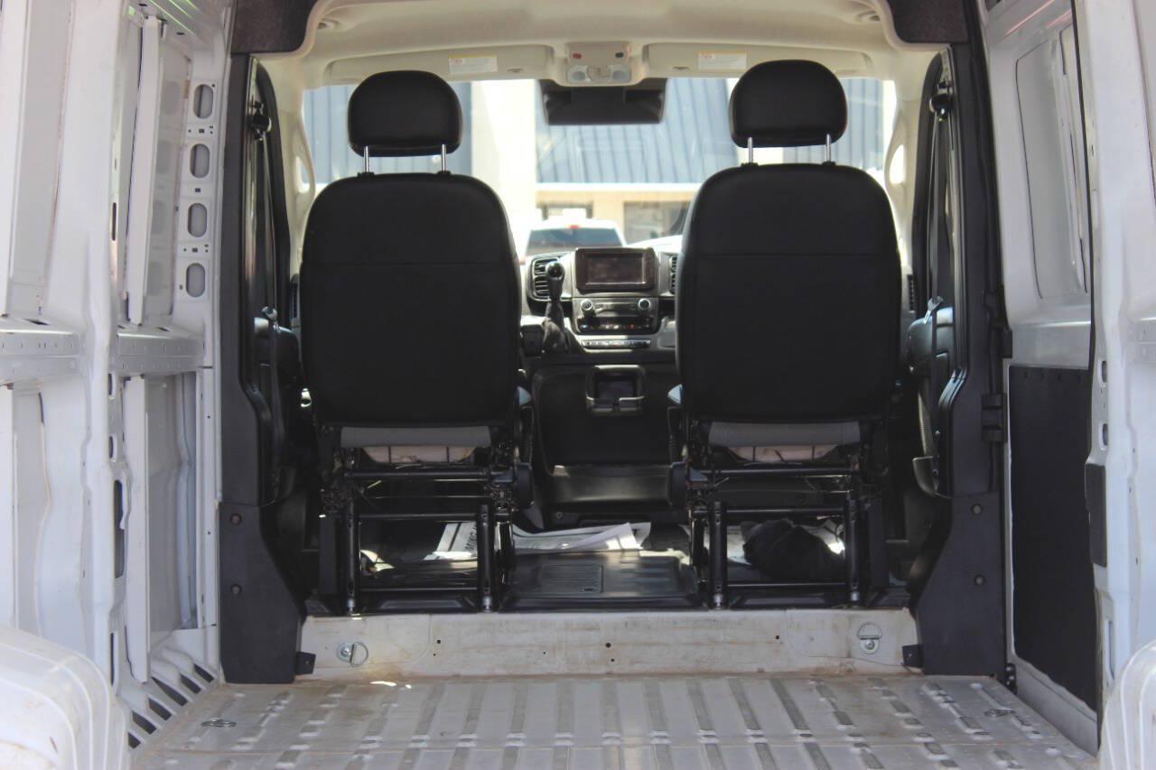2024 White RAM ProMaster 2500 High Roof 159-in. WB (3C6LRVDG2RE) with an Pentastar 3.6L V6 276hp 250ft. lbs. 3.6L V6 engine, Automatic 9-Speed transmission, located at 4301 NW 39th , Oklahoma City, OK, 73112, (405) 949-5600, 35.512135, -97.598671 - Hablamos espanol. SPEND SMART --- BUY FROM SUPER SPORTS. ALL PRICES, DOWN PAYMENTS, PAYMENTS, AND FINANCE TERMS ARE NEGOTIABLE AT THE TIME OF APPROVAL. WE WILL WORK WITH YOU TO FIT YOUR BUDGET. WE WILL EVEN LOWER AND ADJUST THE NUMBERS TO HELP MAKE THE VEHICLE MORE AFFORDABLE FOR YOU.- Photo#16