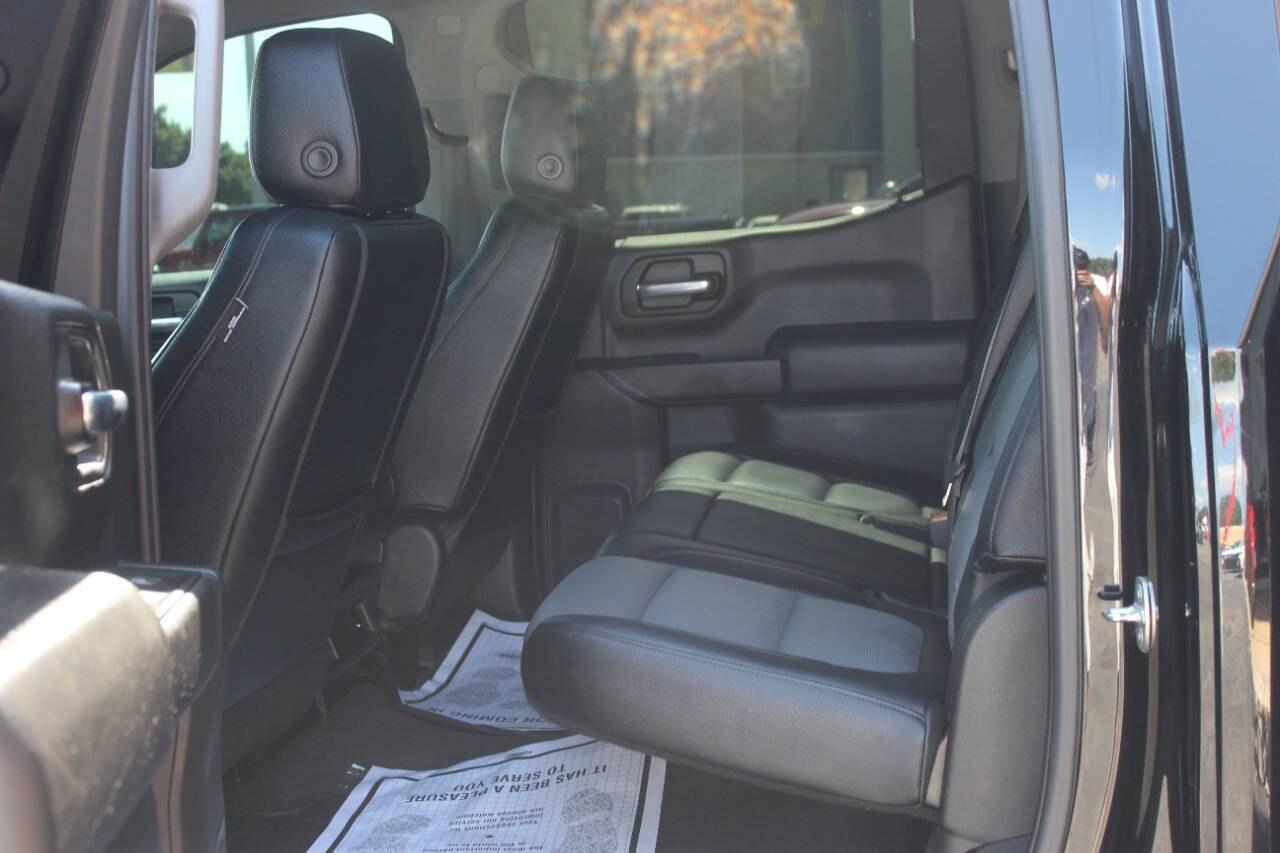 2022 Black Chevrolet Silverado 1500 Limited Custom Crew Cab Short Box 4WD (3GCPYBEK0NG) with an 2.7L Turbo I4 310hp 348ft. lbs. 2.7L I4 engine, Automatic 8-Speed transmission, located at 4301 NW 39th , Oklahoma City, OK, 73112, (405) 949-5600, 35.512135, -97.598671 - Hablamos espaol. SPEND SMART --- BUY FROM SUPER SPORTS. ALL PRICES, DOWN PAYMENTS, PAYMENTS, AND FINANCE TERMS ARE NEGOTIABLE AT THE TIME OF APPROVAL. WE WILL WORK WITH YOU TO FIT YOUR BUDGET. WE WILL EVEN LOWER AND ADJUST THE NUMBERS TO HELP MAKE THE VEHICLE MORE AFFORDABLE FOR YOU.- Photo#13