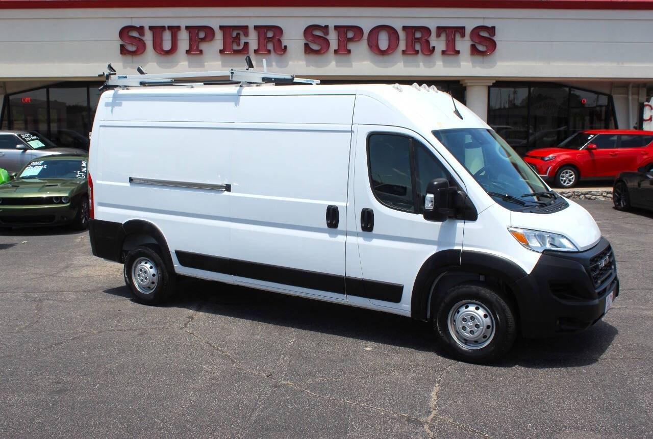 2023 White RAM ProMaster 2500 High Roof 159-in. WB (3C6LRVDG9PE) with an Pentastar 3.6L V6 276hp 250ft. lbs. 3.6L V6 engine, Automatic 9-Speed transmission, located at 4301 NW 39th , Oklahoma City, OK, 73112, (405) 949-5600, 35.512135, -97.598671- Photo#0