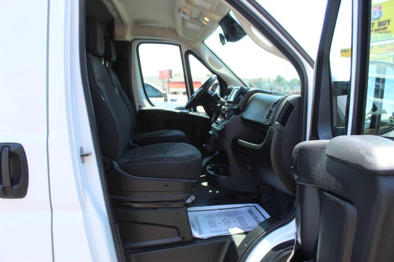 2023 White RAM ProMaster 2500 High Roof 159-in. WB (3C6LRVDG9PE) with an Pentastar 3.6L V6 276hp 250ft. lbs. 3.6L V6 engine, Automatic 9-Speed transmission, located at 4301 NW 39th , Oklahoma City, OK, 73112, (405) 949-5600, 35.512135, -97.598671- Photo#9