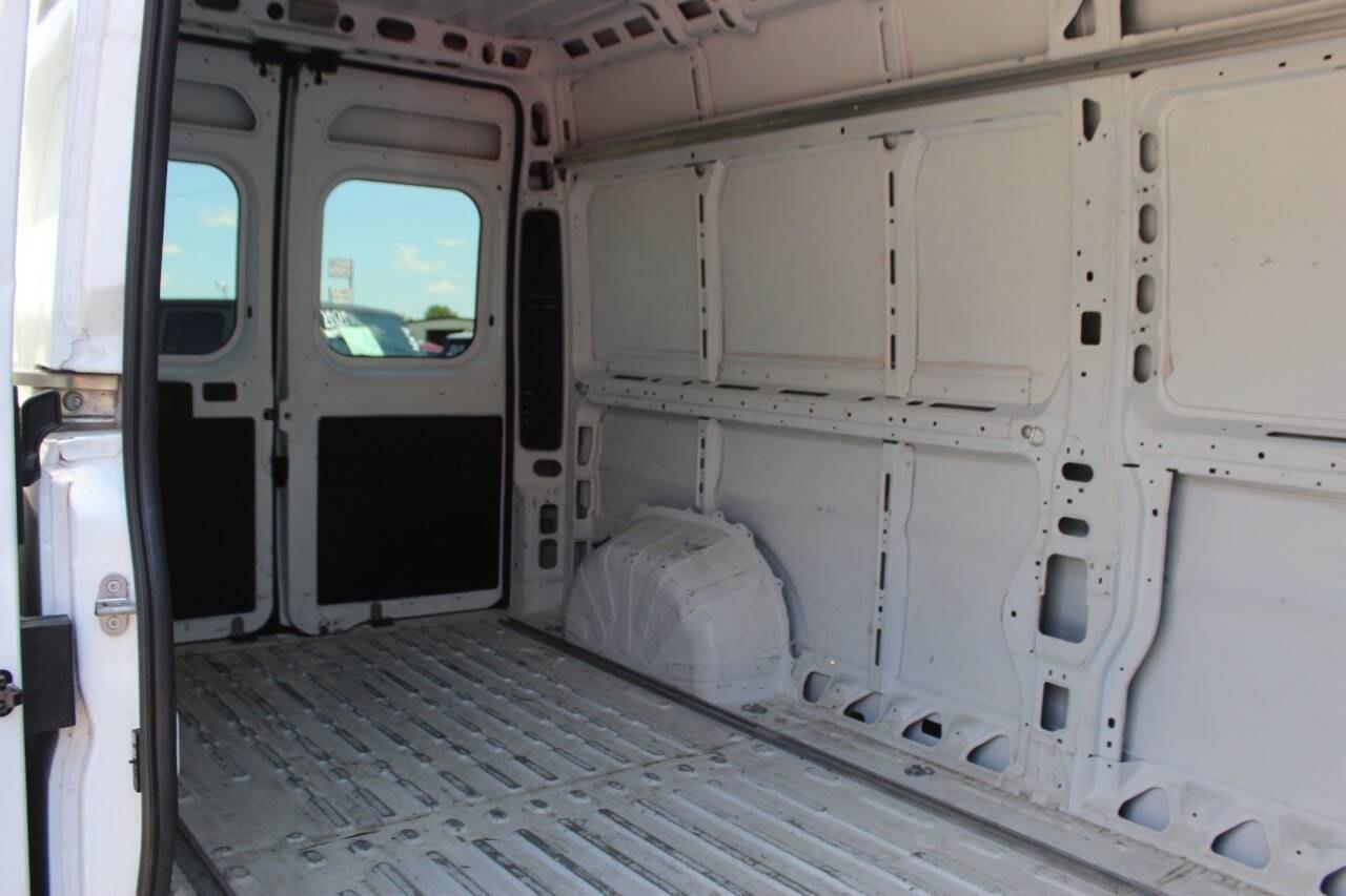 2023 White RAM ProMaster 2500 High Roof 159-in. WB (3C6LRVDG9PE) with an Pentastar 3.6L V6 276hp 250ft. lbs. 3.6L V6 engine, Automatic 9-Speed transmission, located at 4301 NW 39th , Oklahoma City, OK, 73112, (405) 949-5600, 35.512135, -97.598671- Photo#11