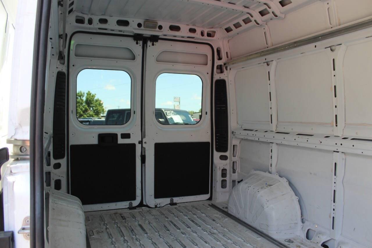 2023 White RAM ProMaster 2500 High Roof 159-in. WB (3C6LRVDG9PE) with an Pentastar 3.6L V6 276hp 250ft. lbs. 3.6L V6 engine, Automatic 9-Speed transmission, located at 4301 NW 39th , Oklahoma City, OK, 73112, (405) 949-5600, 35.512135, -97.598671- Photo#13