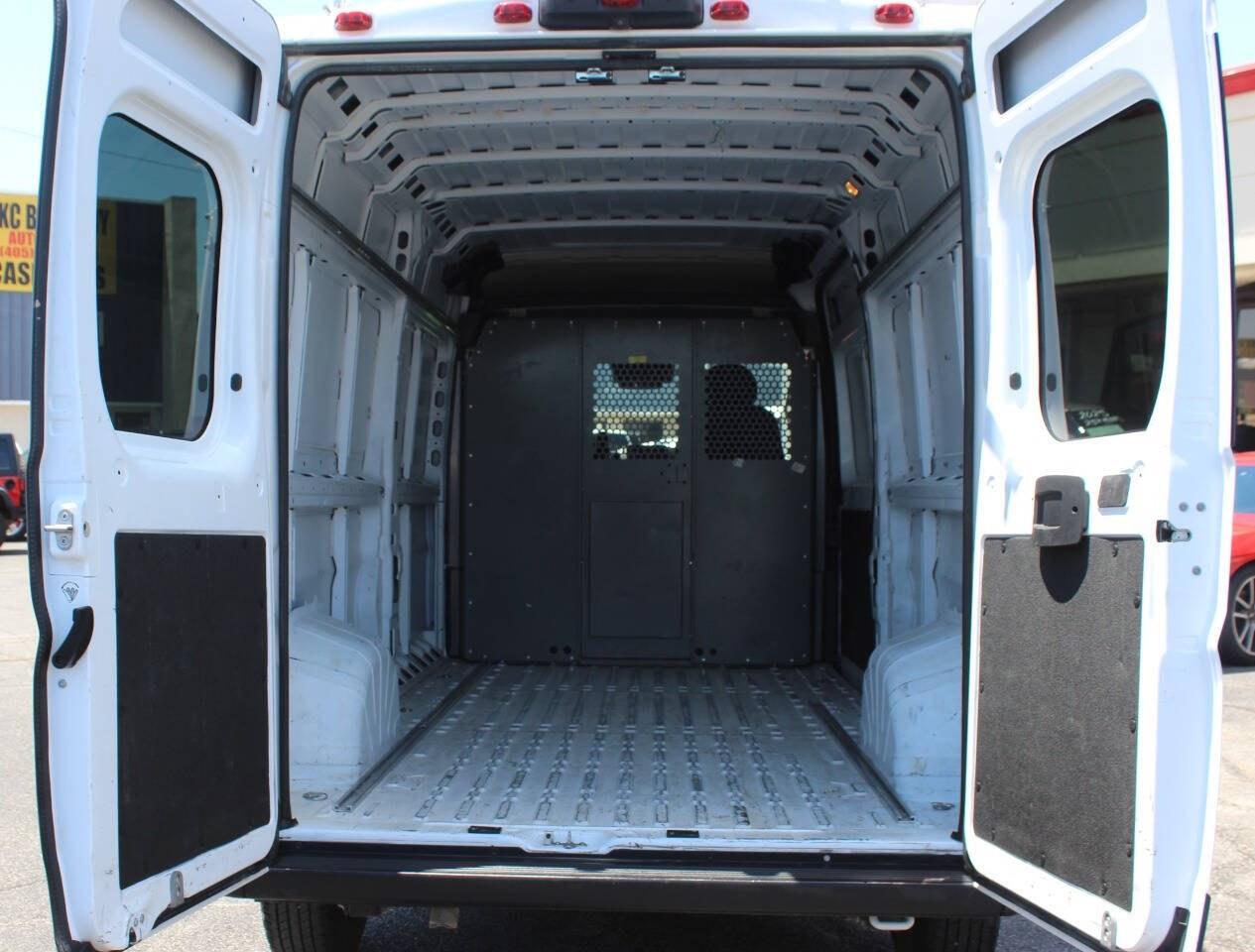 2023 White RAM ProMaster 2500 High Roof 159-in. WB (3C6LRVDG9PE) with an Pentastar 3.6L V6 276hp 250ft. lbs. 3.6L V6 engine, Automatic 9-Speed transmission, located at 4301 NW 39th , Oklahoma City, OK, 73112, (405) 949-5600, 35.512135, -97.598671- Photo#16