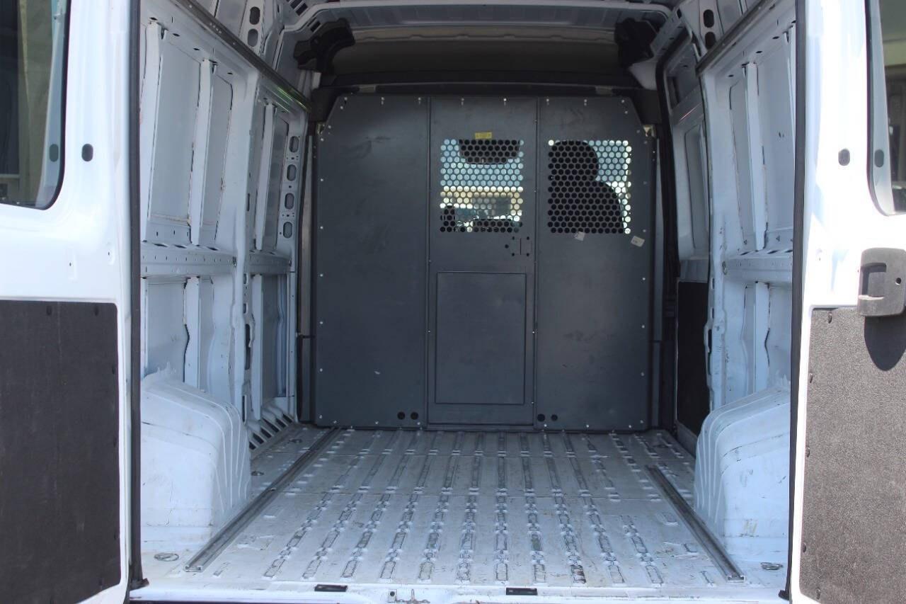 2023 White RAM ProMaster 2500 High Roof 159-in. WB (3C6LRVDG9PE) with an Pentastar 3.6L V6 276hp 250ft. lbs. 3.6L V6 engine, Automatic 9-Speed transmission, located at 4301 NW 39th , Oklahoma City, OK, 73112, (405) 949-5600, 35.512135, -97.598671- Photo#18