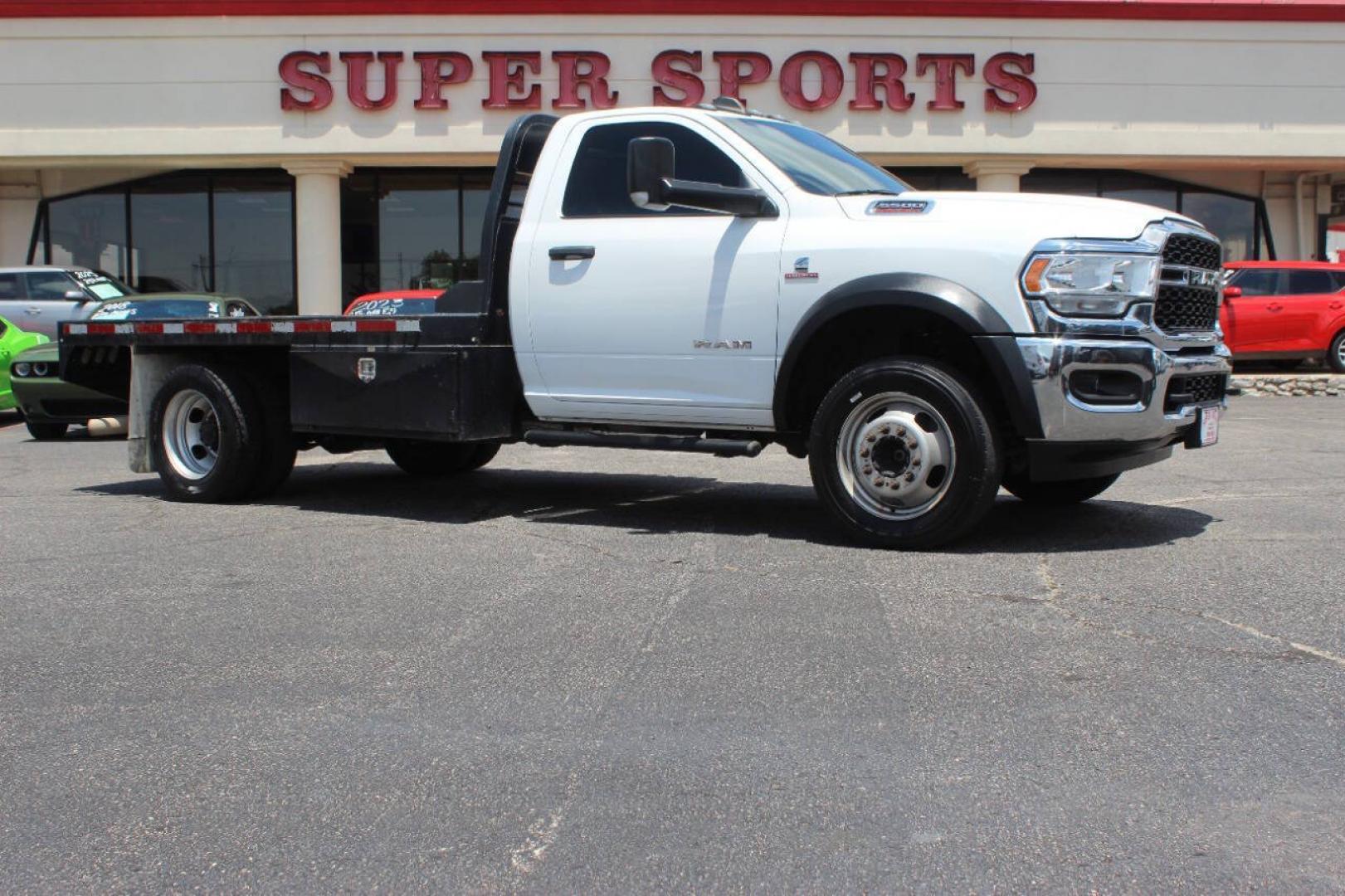 2021 White RAM 5500 Regular Cab 4WD DRW (3C7WRNBL7MG) with an Cummins 6.7L I6 360-400hp 800-1000ft. lbs. 6.7L I6 engine, Unspecified transmission, located at 4301 NW 39th , Oklahoma City, OK, 73112, (405) 949-5600, 35.512135, -97.598671 - Hablamos espanol. SPEND SMART --- BUY FROM SUPER SPORTS. ALL PRICES, DOWN PAYMENTS, PAYMENTS, AND FINANCE TERMS ARE NEGOTIABLE AT THE TIME OF APPROVAL. WE WILL WORK WITH YOU TO FIT YOUR BUDGET. WE WILL EVEN LOWER AND ADJUST THE NUMBERS TO HELP MAKE THE VEHICLE MORE AFFORDABLE FOR YOU.- Photo#0