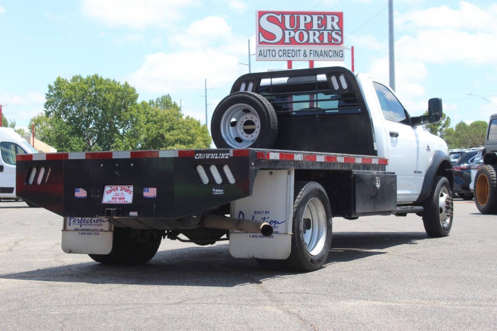 2021 White RAM 5500 Regular Cab 4WD DRW (3C7WRNBL7MG) with an Cummins 6.7L I6 360-400hp 800-1000ft. lbs. 6.7L I6 engine, Unspecified transmission, located at 4301 NW 39th , Oklahoma City, OK, 73112, (405) 949-5600, 35.512135, -97.598671 - Hablamos espanol. SPEND SMART --- BUY FROM SUPER SPORTS. ALL PRICES, DOWN PAYMENTS, PAYMENTS, AND FINANCE TERMS ARE NEGOTIABLE AT THE TIME OF APPROVAL. WE WILL WORK WITH YOU TO FIT YOUR BUDGET. WE WILL EVEN LOWER AND ADJUST THE NUMBERS TO HELP MAKE THE VEHICLE MORE AFFORDABLE FOR YOU.- Photo#2