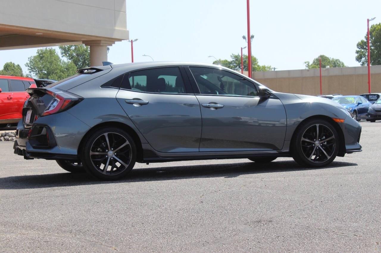 2021 Gray Honda Civic Sport Hatchback CVT (SHHFK7H40MU) with an 1.5L Turbo I4 180hp 162ft. lbs. 1.5L I4 engine, CVT 7-Speed transmission, located at 4301 NW 39th , Oklahoma City, OK, 73112, (405) 949-5600, 35.512135, -97.598671 - Hablamos espaol. SPEND SMART --- BUY FROM SUPER SPORTS. ALL PRICES, DOWN PAYMENTS, PAYMENTS, AND FINANCE TERMS ARE NEGOTIABLE AT THE TIME OF APPROVAL. WE WILL WORK WITH YOU TO FIT YOUR BUDGET. WE WILL EVEN LOWER AND ADJUST THE NUMBERS TO HELP MAKE THE VEHICLE MORE AFFORDABLE FOR YOU.- Photo#2