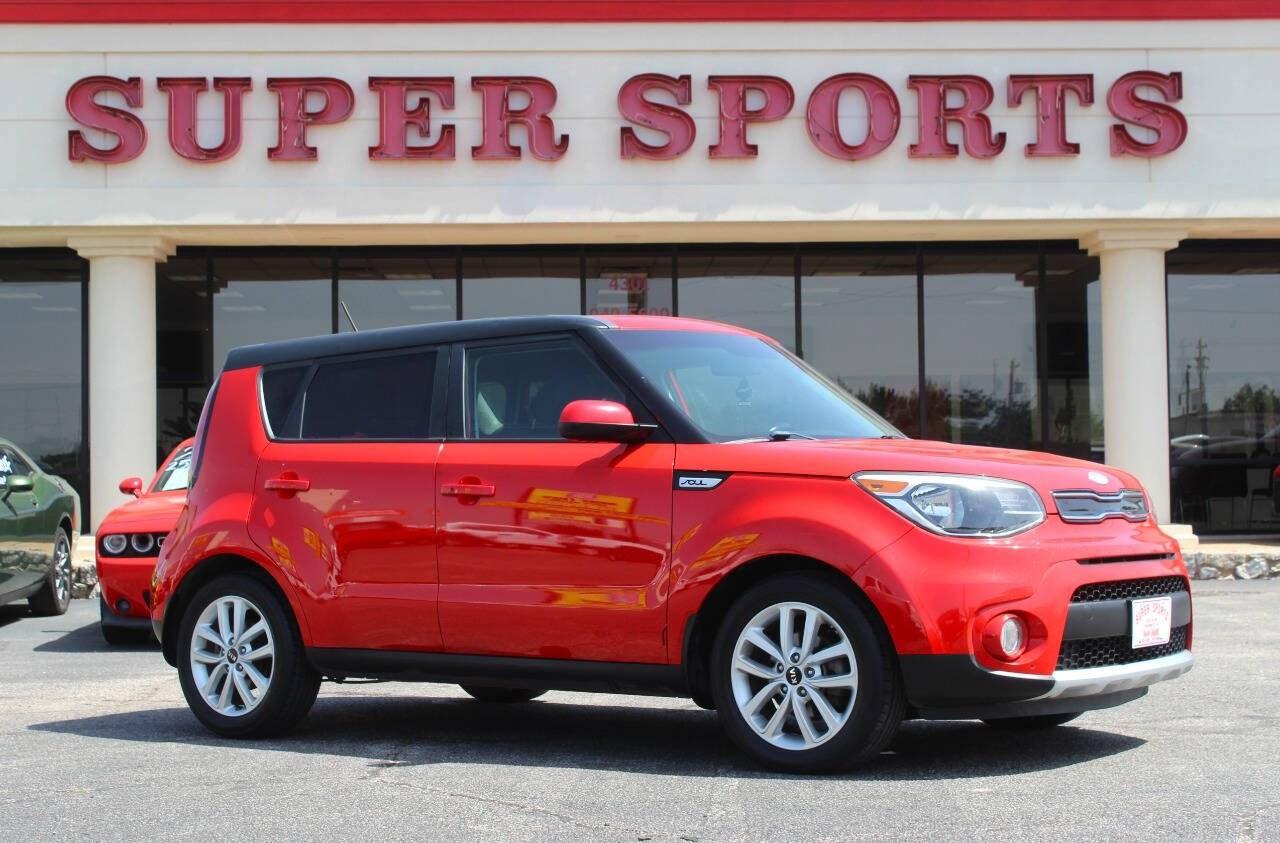 2018 Red Kia Soul + (KNDJP3A59J7) with an 2.0L I4 161hp 150ft. lbs. 2.0L I4 engine, Automatic 6-Speed transmission, located at 4301 NW 39th , Oklahoma City, OK, 73112, (405) 949-5600, 35.512135, -97.598671 - Hablamos espaol. SPEND SMART --- BUY FROM SUPER SPORTS. ALL PRICES, DOWN PAYMENTS, PAYMENTS, AND FINANCE TERMS ARE NEGOTIABLE AT THE TIME OF APPROVAL. WE WILL WORK WITH YOU TO FIT YOUR BUDGET. WE WILL EVEN LOWER AND ADJUST THE NUMBERS TO HELP MAKE THE VEHICLE MORE AFFORDABLE FOR YOU.- Photo#0