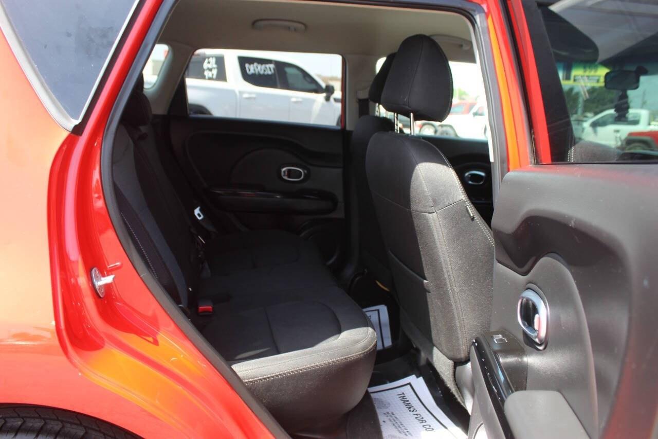 2018 Red Kia Soul + (KNDJP3A59J7) with an 2.0L I4 161hp 150ft. lbs. 2.0L I4 engine, Automatic 6-Speed transmission, located at 4301 NW 39th , Oklahoma City, OK, 73112, (405) 949-5600, 35.512135, -97.598671 - Hablamos espaol. SPEND SMART --- BUY FROM SUPER SPORTS. ALL PRICES, DOWN PAYMENTS, PAYMENTS, AND FINANCE TERMS ARE NEGOTIABLE AT THE TIME OF APPROVAL. WE WILL WORK WITH YOU TO FIT YOUR BUDGET. WE WILL EVEN LOWER AND ADJUST THE NUMBERS TO HELP MAKE THE VEHICLE MORE AFFORDABLE FOR YOU.- Photo#10