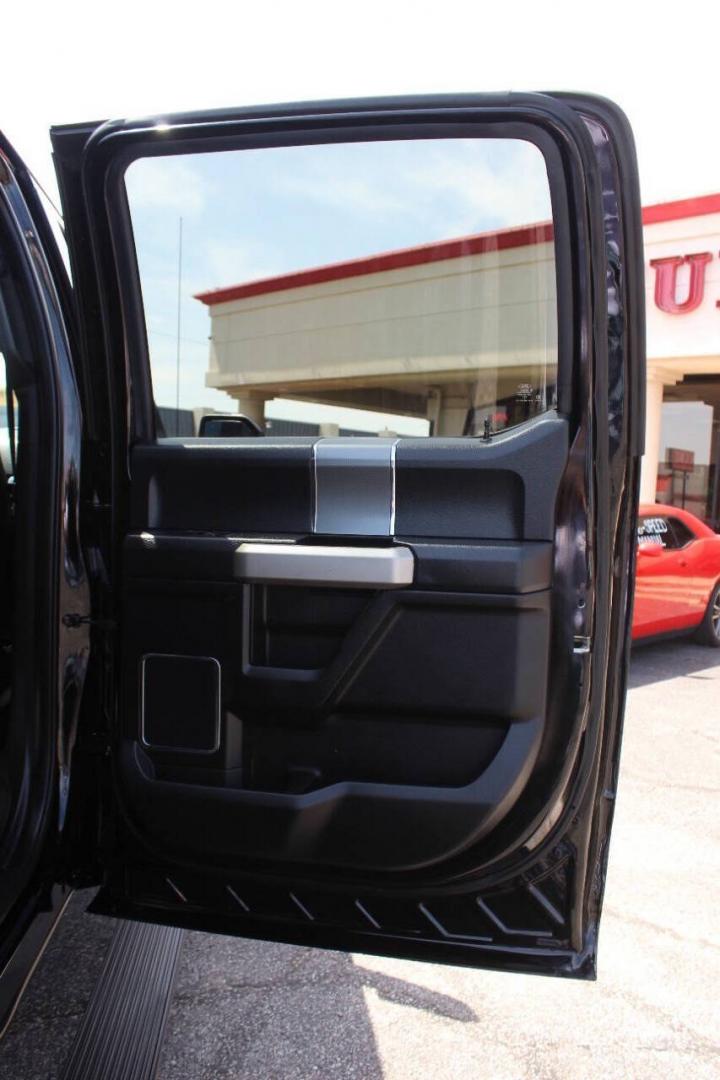 2017 Black Ford F-150 Lariat SuperCrew 6.5-ft. Bed 4WD (1FTEW1EF9HK) with an 5.0L Flex Fuel V8 385hp 387ft. lbs. 5.0L V8 engine, Automatic 6-Speed transmission, located at 4301 NW 39th , Oklahoma City, OK, 73112, (405) 949-5600, 35.512135, -97.598671 - Hablamos espaol. SPEND SMART --- BUY FROM SUPER SPORTS. ALL PRICES, DOWN PAYMENTS, PAYMENTS, AND FINANCE TERMS ARE NEGOTIABLE AT THE TIME OF APPROVAL. WE WILL WORK WITH YOU TO FIT YOUR BUDGET. WE WILL EVEN LOWER AND ADJUST THE NUMBERS TO HELP MAKE THE VEHICLE MORE AFFORDABLE FOR YOU.- Photo#13
