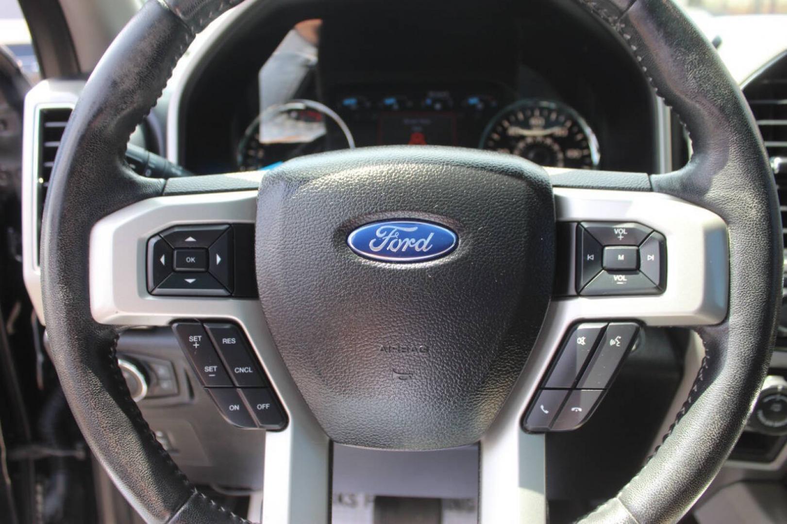 2017 Black Ford F-150 Lariat SuperCrew 6.5-ft. Bed 4WD (1FTEW1EF9HK) with an 5.0L Flex Fuel V8 385hp 387ft. lbs. 5.0L V8 engine, Automatic 6-Speed transmission, located at 4301 NW 39th , Oklahoma City, OK, 73112, (405) 949-5600, 35.512135, -97.598671 - Hablamos espanol. SPEND SMART --- BUY FROM SUPER SPORTS. ALL PRICES, DOWN PAYMENTS, PAYMENTS, AND FINANCE TERMS ARE NEGOTIABLE AT THE TIME OF APPROVAL. WE WILL WORK WITH YOU TO FIT YOUR BUDGET. WE WILL EVEN LOWER AND ADJUST THE NUMBERS TO HELP MAKE THE VEHICLE MORE AFFORDABLE FOR YOU.- Photo#18