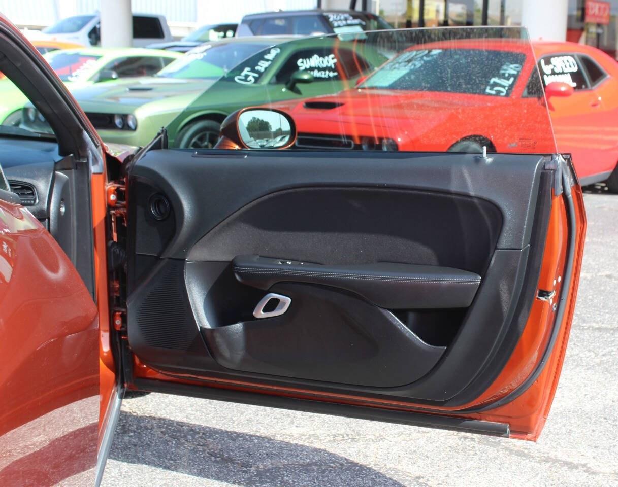 2020 Orange Dodge Challenger GT (2C3CDZJG9LH) with an Pentastar 3.6L V6 303hp 268ft. lbs. 3.6L V6 engine, Automatic 8-Speed transmission, located at 4301 NW 39th , Oklahoma City, OK, 73112, (405) 949-5600, 35.512135, -97.598671 - Hablamos espaol. SPEND SMART --- BUY FROM SUPER SPORTS. ALL PRICES, DOWN PAYMENTS, PAYMENTS, AND FINANCE TERMS ARE NEGOTIABLE AT THE TIME OF APPROVAL. WE WILL WORK WITH YOU TO FIT YOUR BUDGET. WE WILL EVEN LOWER AND ADJUST THE NUMBERS TO HELP MAKE THE VEHICLE MORE AFFORDABLE FOR YOU.- Photo#10