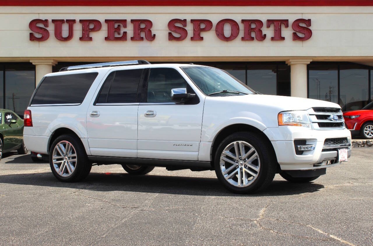 photo of 2017 Ford Expedition EL Platinum 4x4 4dr SUV