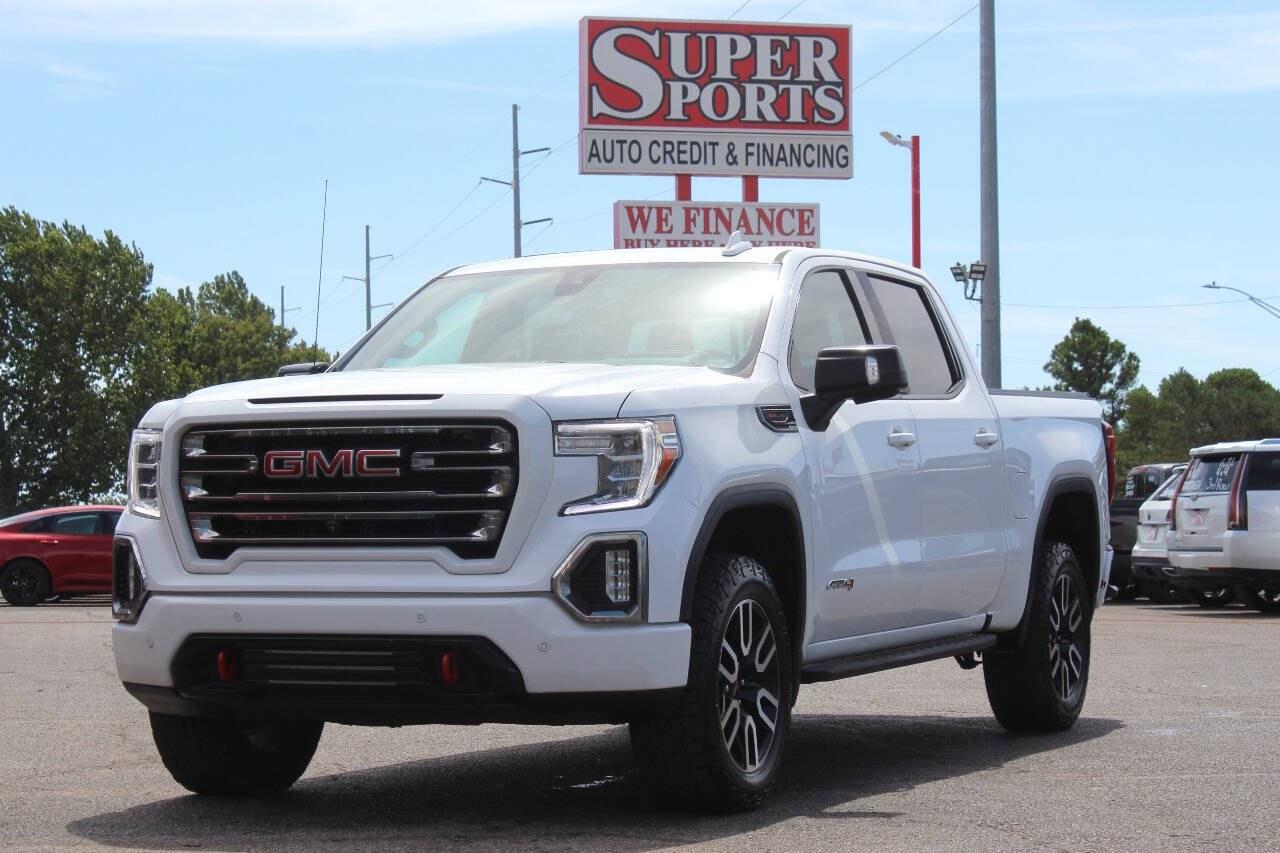 2021 White GMC Sierra 1500 AT4 Crew Cab Short Box 4WD (3GTP9EEL7MG) with an EcoTec3 6.2L V8 420hp 460ft. lbs. 6.2L V8 engine, Automatic 10-Speed transmission, located at 4301 NW 39th , Oklahoma City, OK, 73112, (405) 949-5600, 35.512135, -97.598671 - Hablamos espaol. SPEND SMART --- BUY FROM SUPER SPORTS. ALL PRICES, DOWN PAYMENTS, PAYMENTS, AND FINANCE TERMS ARE NEGOTIABLE AT THE TIME OF APPROVAL. WE WILL WORK WITH YOU TO FIT YOUR BUDGET. WE WILL EVEN LOWER AND ADJUST THE NUMBERS TO HELP MAKE THE VEHICLE MORE AFFORDABLE FOR YOU.- Photo#6