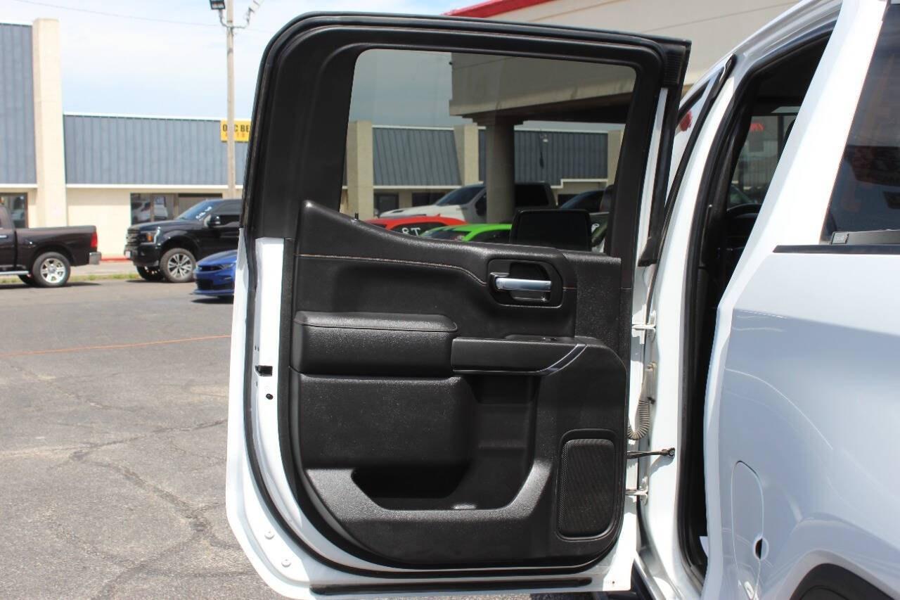 2021 White GMC Sierra 1500 AT4 Crew Cab Short Box 4WD (3GTP9EEL7MG) with an EcoTec3 6.2L V8 420hp 460ft. lbs. 6.2L V8 engine, Automatic 10-Speed transmission, located at 4301 NW 39th , Oklahoma City, OK, 73112, (405) 949-5600, 35.512135, -97.598671 - Hablamos espaol. SPEND SMART --- BUY FROM SUPER SPORTS. ALL PRICES, DOWN PAYMENTS, PAYMENTS, AND FINANCE TERMS ARE NEGOTIABLE AT THE TIME OF APPROVAL. WE WILL WORK WITH YOU TO FIT YOUR BUDGET. WE WILL EVEN LOWER AND ADJUST THE NUMBERS TO HELP MAKE THE VEHICLE MORE AFFORDABLE FOR YOU.- Photo#17