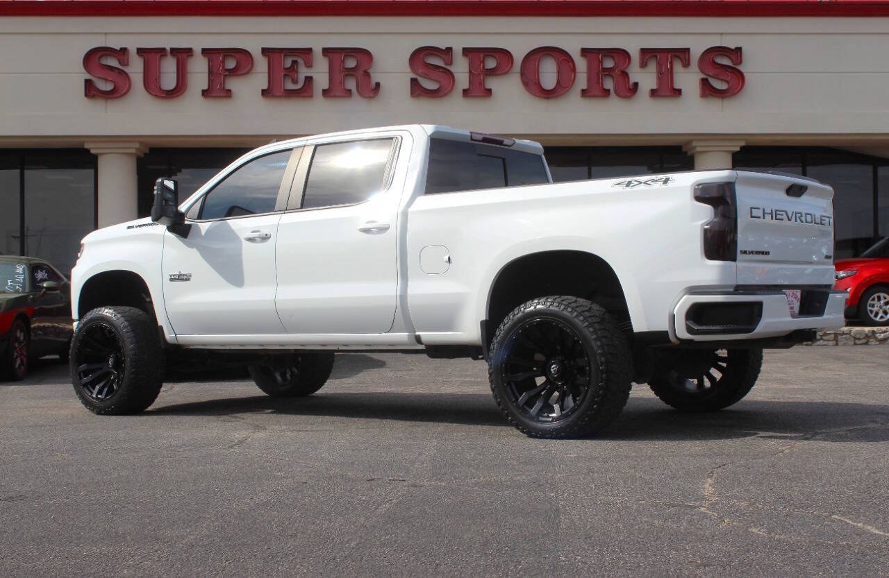 2020 White Chevrolet Silverado 1500 RST Crew Cab 4WD (3GCUYEED2LG) with an EcoTec3 5.3L V8 355hp 383ft. lbs. 5.3L V8 engine, Automatic 8-Speed transmission, located at 4301 NW 39th , Oklahoma City, OK, 73112, (405) 949-5600, 35.512135, -97.598671 - Hablamos espaol. SPEND SMART --- BUY FROM SUPER SPORTS. ALL PRICES, DOWN PAYMENTS, PAYMENTS, AND FINANCE TERMS ARE NEGOTIABLE AT THE TIME OF APPROVAL. WE WILL WORK WITH YOU TO FIT YOUR BUDGET. WE WILL EVEN LOWER AND ADJUST THE NUMBERS TO HELP MAKE THE VEHICLE MORE AFFORDABLE FOR YOU.- Photo#4