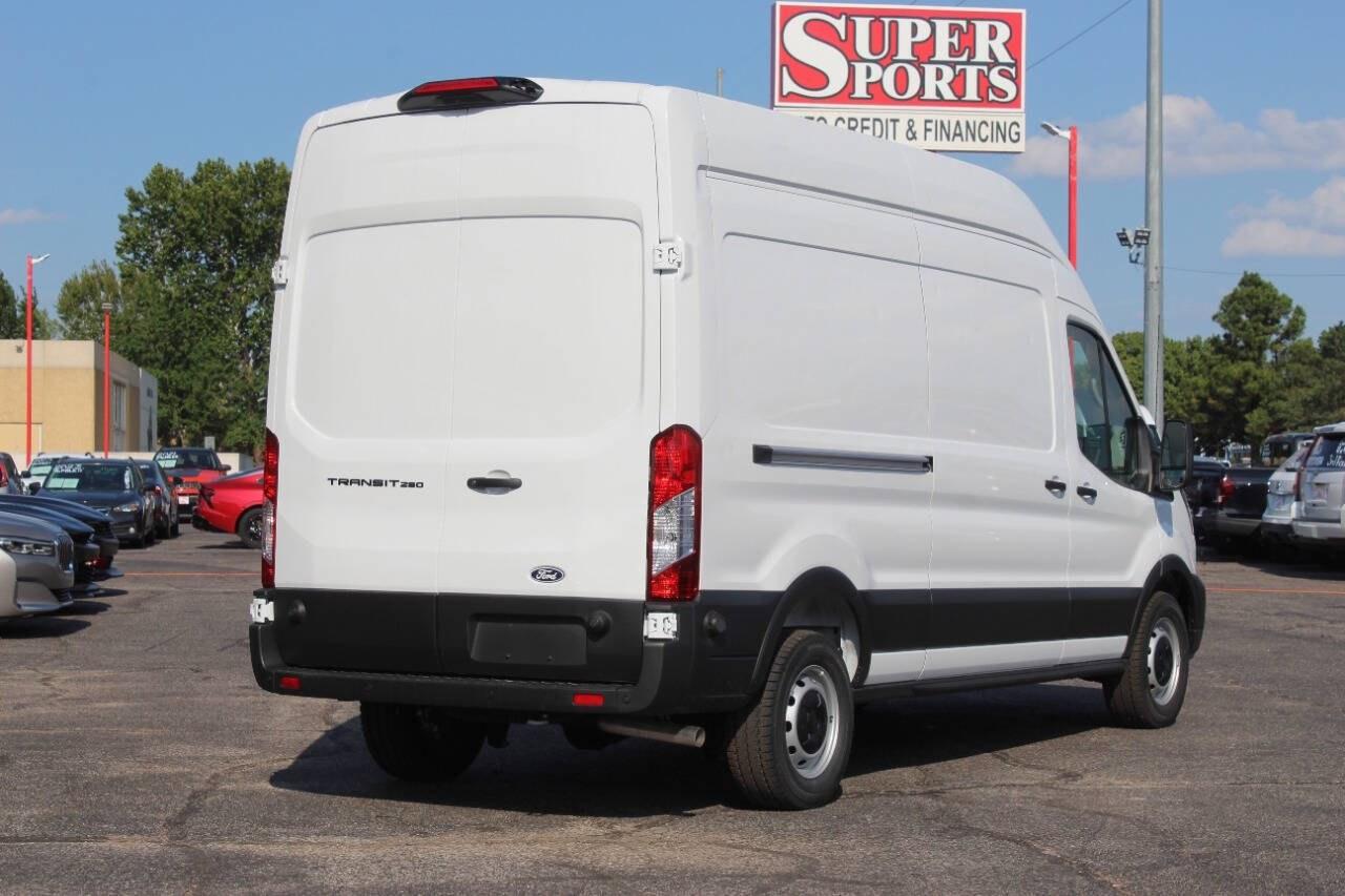 2026 White Ford Transit High Roof (1FTBR1X85TK) with an 3.5L V6 275hp 260ft. lbs. 3.5L V6 engine, Automatic 10-Speed transmission, located at 4301 NW 39th , Oklahoma City, OK, 73112, (405) 949-5600, 35.512135, -97.598671 - Hablamos espanol. SPEND SMART --- BUY FROM SUPER SPORTS. ALL PRICES, DOWN PAYMENTS, PAYMENTS, AND FINANCE TERMS ARE NEGOTIABLE AT THE TIME OF APPROVAL. WE WILL WORK WITH YOU TO FIT YOUR BUDGET. WE WILL EVEN LOWER AND ADJUST THE NUMBERS TO HELP MAKE THE VEHICLE MORE AFFORDABLE FOR YOU.- Photo#3