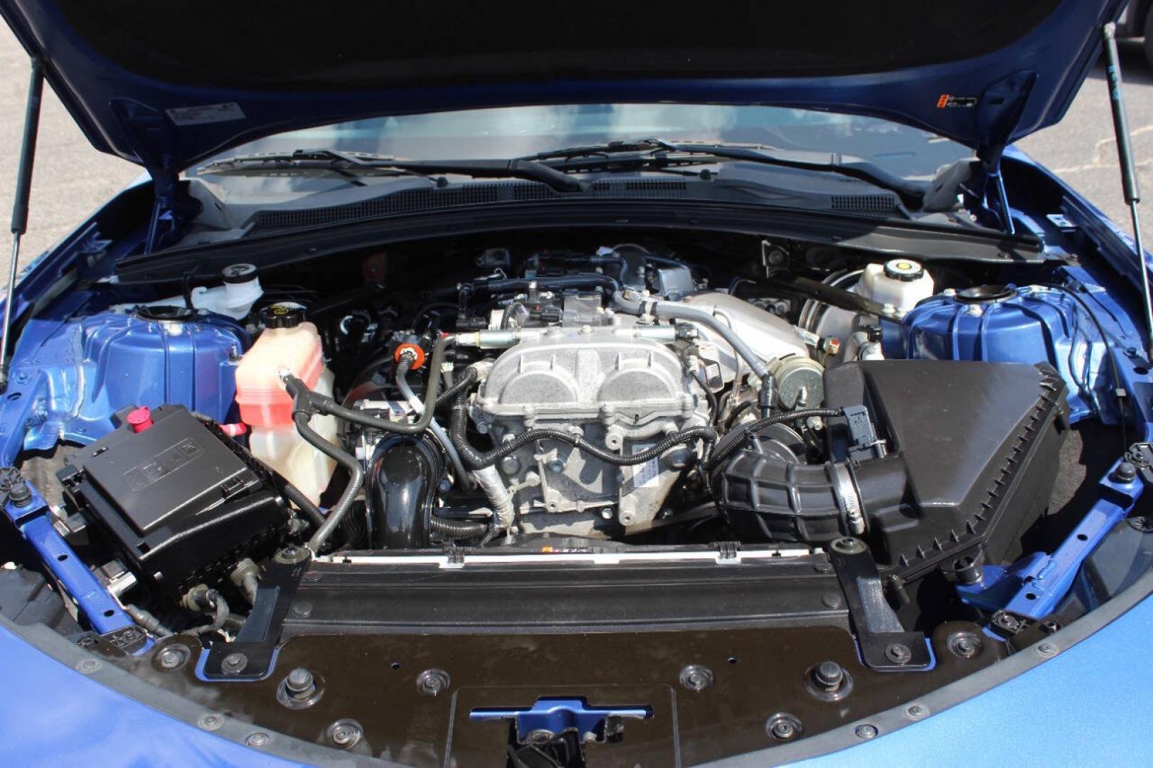 2020 Blue Chevrolet Camaro 1LT Coupe (1G1FB1RX8L0) with an 2.0L Turbo I4 275hp 295ft. lbs. 2.0L I4 engine, Automatic 8-Speed transmission, located at 4301 NW 39th , Oklahoma City, OK, 73112, (405) 949-5600, 35.512135, -97.598671 - Hablamos espanol. SPEND SMART --- BUY FROM SUPER SPORTS. ALL PRICES, DOWN PAYMENTS, PAYMENTS, AND FINANCE TERMS ARE NEGOTIABLE AT THE TIME OF APPROVAL. WE WILL WORK WITH YOU TO FIT YOUR BUDGET. WE WILL EVEN LOWER AND ADJUST THE NUMBERS TO HELP MAKE THE VEHICLE MORE AFFORDABLE FOR YOU.- Photo#7