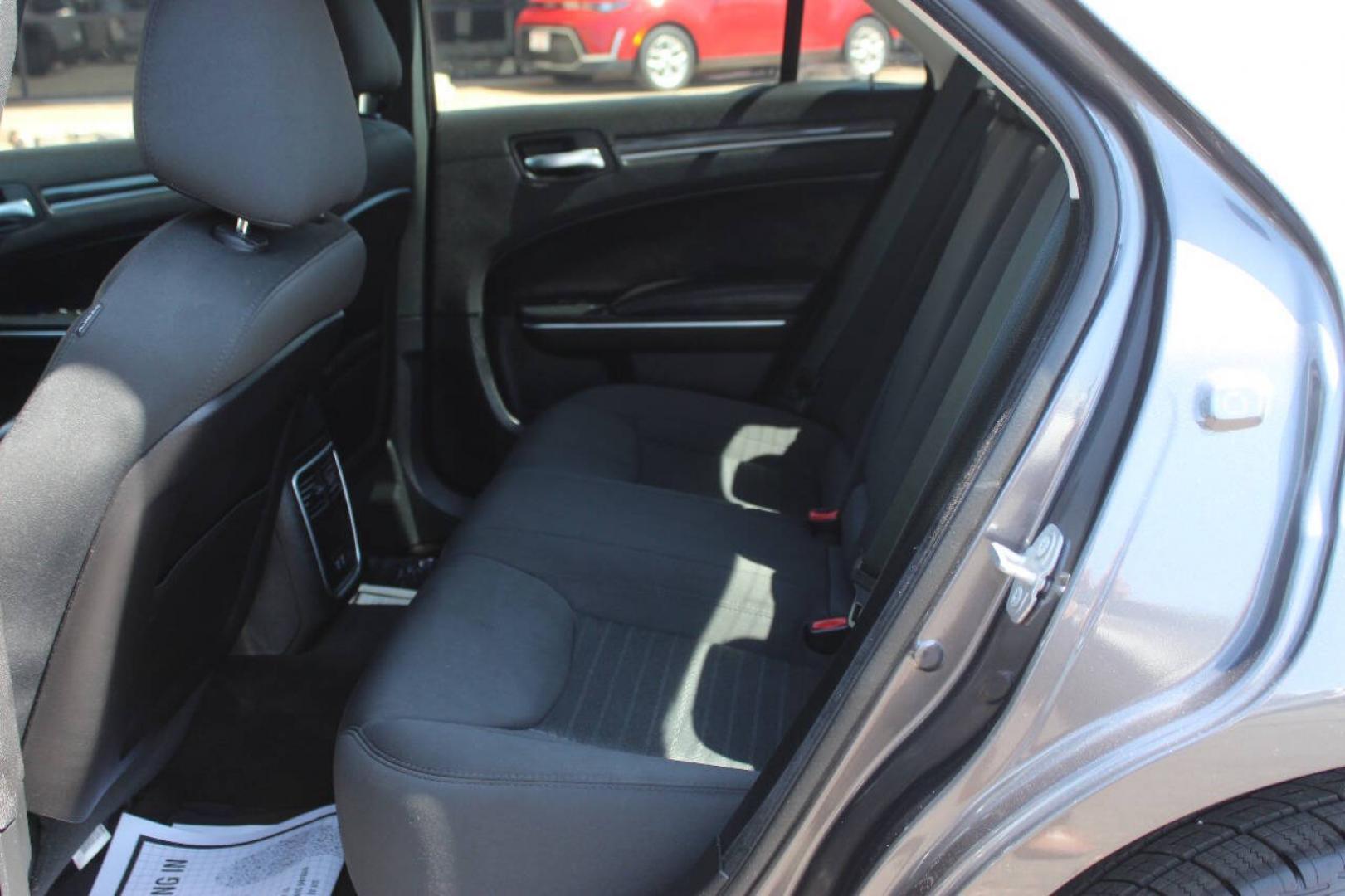 2018 Gray Chrysler 300 Limited RWD (2C3CCAAG0JH) with an Pentastar 3.6L V6 292hp 260ft. lbs. 3.6L V6 engine, Automatic 8-Speed transmission, located at 4301 NW 39th , Oklahoma City, OK, 73112, (405) 949-5600, 35.512135, -97.598671 - Hablamos espanol. SPEND SMART --- BUY FROM SUPER SPORTS. ALL PRICES, DOWN PAYMENTS, PAYMENTS, AND FINANCE TERMS ARE NEGOTIABLE AT THE TIME OF APPROVAL. WE WILL WORK WITH YOU TO FIT YOUR BUDGET. WE WILL EVEN LOWER AND ADJUST THE NUMBERS TO HELP MAKE THE VEHICLE MORE AFFORDABLE FOR YOU.- Photo#13