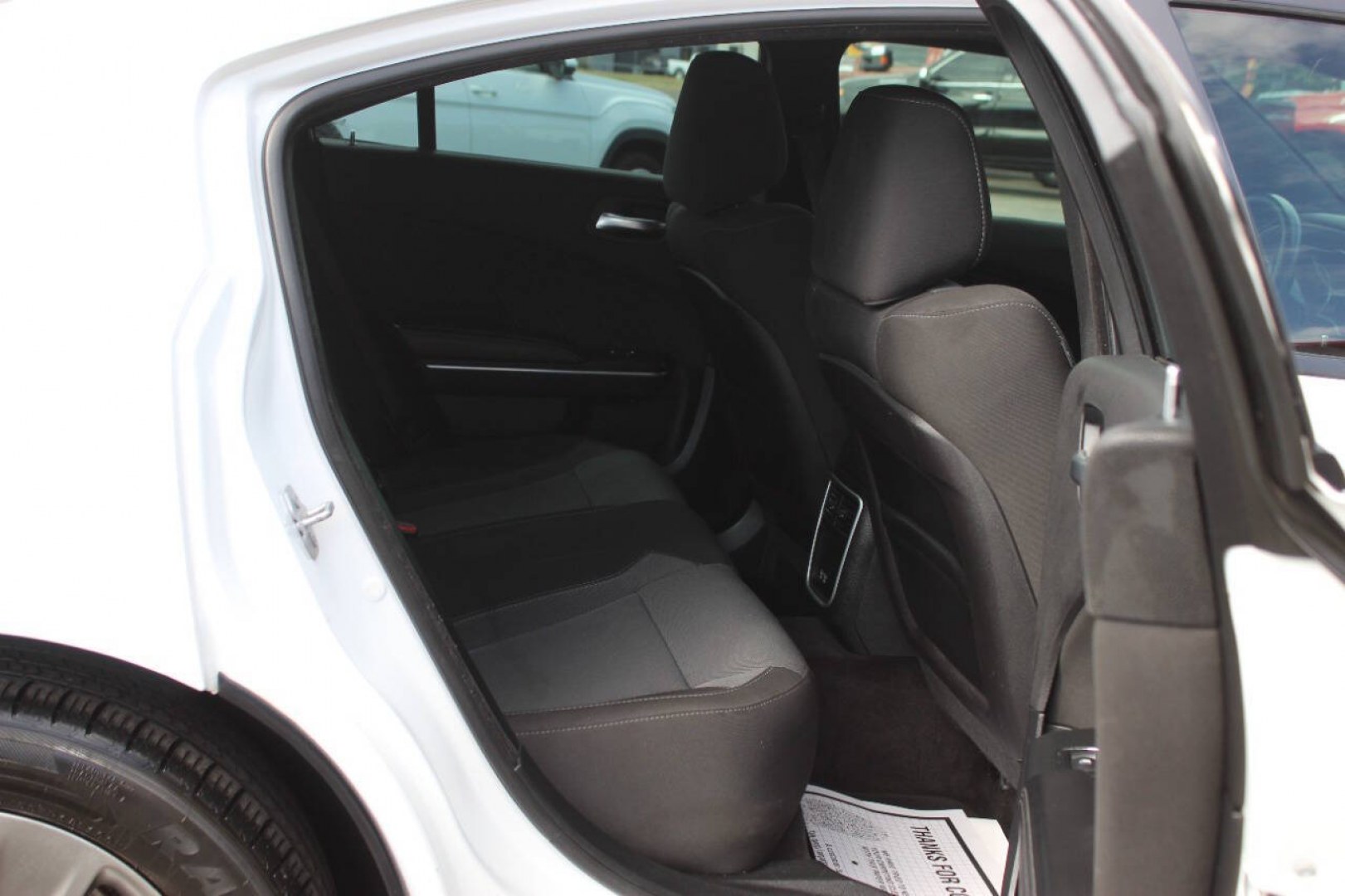 2016 White Dodge Charger SXT (2C3CDXHG4GH) with an Pentastar 3.6L V6 292hp 260ft. lbs. 3.6L V6 engine, Automatic 8-Speed transmission, located at 4301 NW 39th , Oklahoma City, OK, 73112, (405) 949-5600, 35.512135, -97.598671 - Hablamos espanol. SPEND SMART --- BUY FROM SUPER SPORTS. ALL PRICES, DOWN PAYMENTS, PAYMENTS, AND FINANCE TERMS ARE NEGOTIABLE AT THE TIME OF APPROVAL. WE WILL WORK WITH YOU TO FIT YOUR BUDGET. WE WILL EVEN LOWER AND ADJUST THE NUMBERS TO HELP MAKE THE VE HICLE MORE AFFORDABLE FOR YOU.- Photo#10