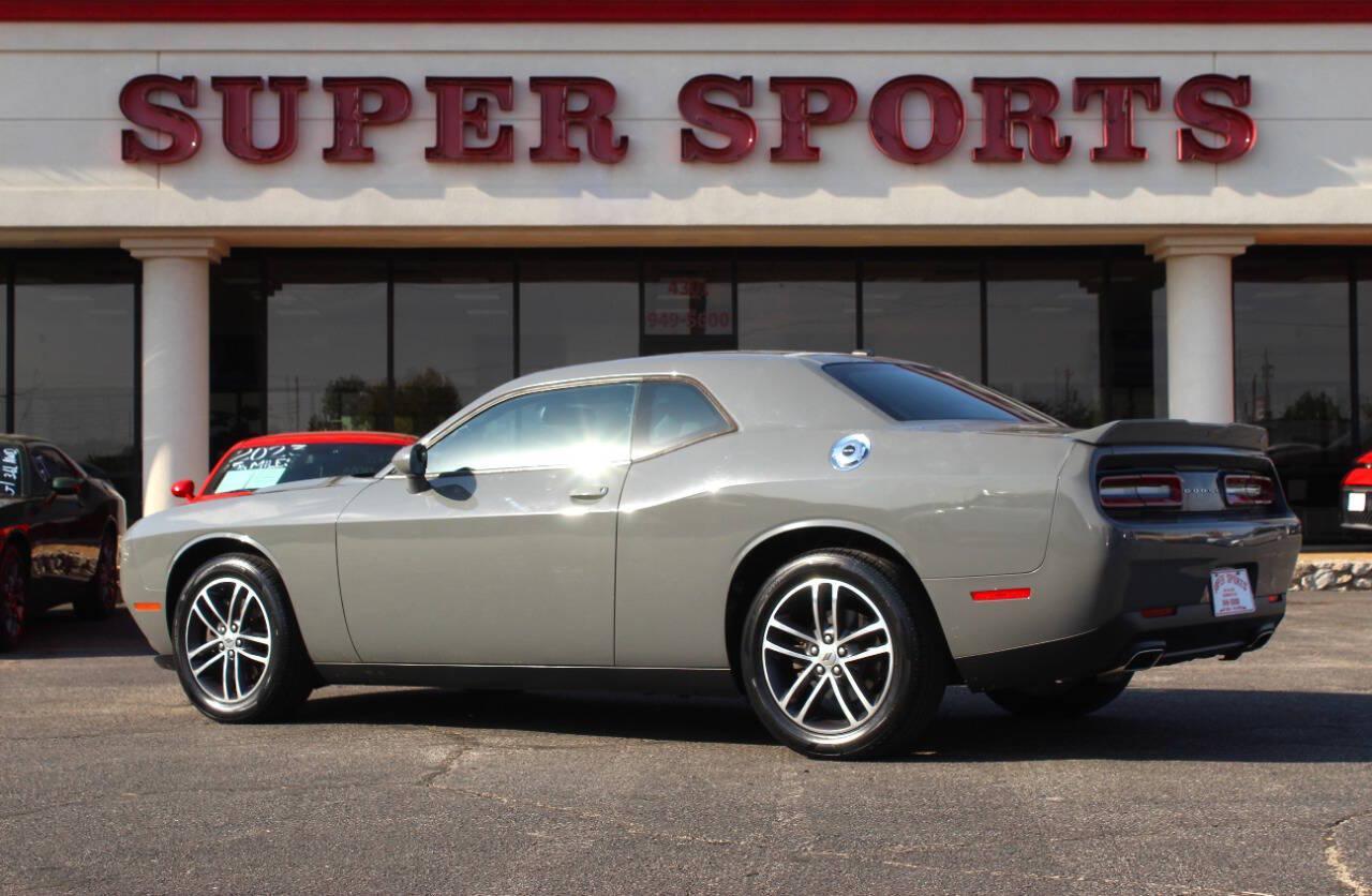 2019 Gray Dodge Challenger GT (2C3CDZGG4KH) with an Pentastar 3.6L V6 305hp 268ft. lbs. 3.6L V6 engine, Automatic 8-Speed transmission, located at 4301 NW 39th , Oklahoma City, OK, 73112, (405) 949-5600, 35.512135, -97.598671 - Hablamos espanol. SPEND SMART --- BUY FROM SUPER SPORTS. ALL PRICES, DOWN PAYMENTS, PAYMENTS, AND FINANCE TERMS ARE NEGOTIABLE AT THE TIME OF APPROVAL. WE WILL WORK WITH YOU TO FIT YOUR BUDGET. WE WILL EVEN LOWER AND ADJUST THE NUMBERS TO HELP MAKE THE VEHICLE MORE AFFORDABLE FOR YOU.- Photo#4