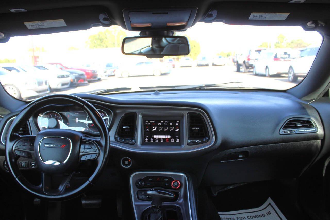 2019 Gray Dodge Challenger GT (2C3CDZGG4KH) with an Pentastar 3.6L V6 305hp 268ft. lbs. 3.6L V6 engine, Automatic 8-Speed transmission, located at 4301 NW 39th , Oklahoma City, OK, 73112, (405) 949-5600, 35.512135, -97.598671 - Hablamos espanol. SPEND SMART --- BUY FROM SUPER SPORTS. ALL PRICES, DOWN PAYMENTS, PAYMENTS, AND FINANCE TERMS ARE NEGOTIABLE AT THE TIME OF APPROVAL. WE WILL WORK WITH YOU TO FIT YOUR BUDGET. WE WILL EVEN LOWER AND ADJUST THE NUMBERS TO HELP MAKE THE VEHICLE MORE AFFORDABLE FOR YOU.- Photo#15