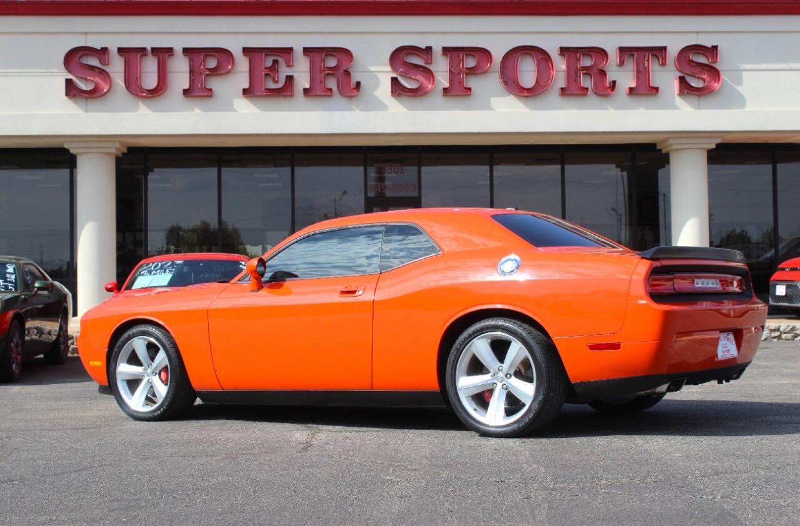 2009 Red Dodge Challenger SRT8 (2B3LJ74W49H) with an 6.1L V8 6.1L V8 engine, Automatic 5-Speed transmission, located at 4301 NW 39th , Oklahoma City, OK, 73112, (405) 949-5600, 35.512135, -97.598671- Photo#4
