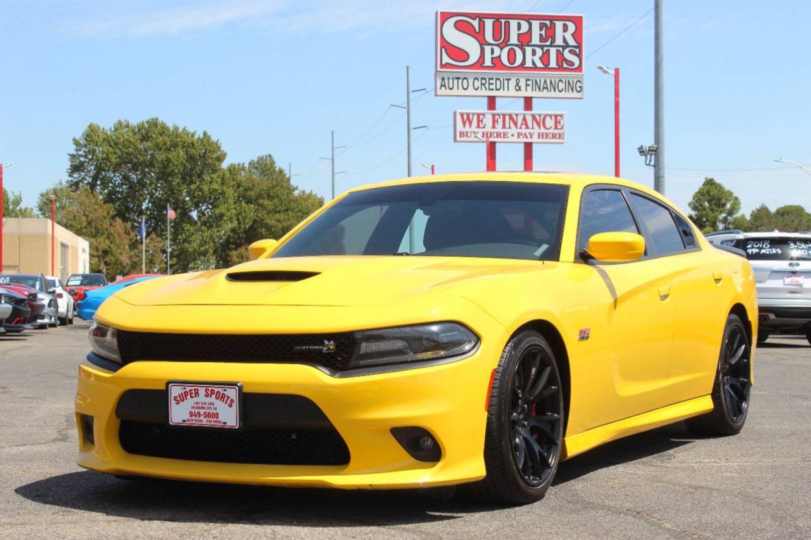 2017 Yellow Dodge Charger SRT 392 (2C3CDXGJ1HH) with an HEMI 6.4L V8 485hp 475ft. lbs. 6.4L V8 engine, Automatic 8-Speed transmission, located at 4301 NW 39th , Oklahoma City, OK, 73112, (405) 949-5600, 35.512135, -97.598671- Photo#6