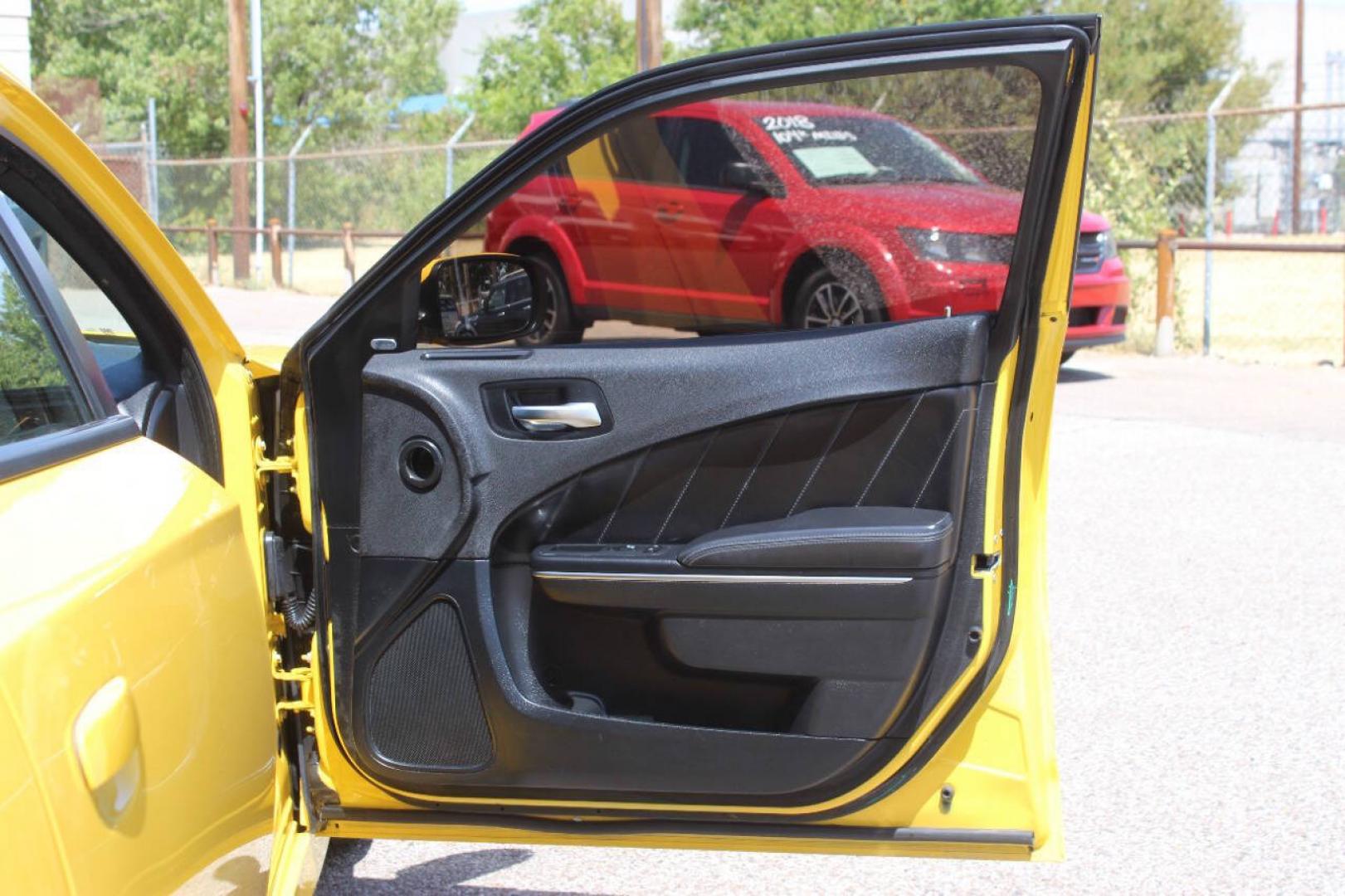 2017 Yellow Dodge Charger SRT 392 (2C3CDXGJ1HH) with an HEMI 6.4L V8 485hp 475ft. lbs. 6.4L V8 engine, Automatic 8-Speed transmission, located at 4301 NW 39th , Oklahoma City, OK, 73112, (405) 949-5600, 35.512135, -97.598671- Photo#9