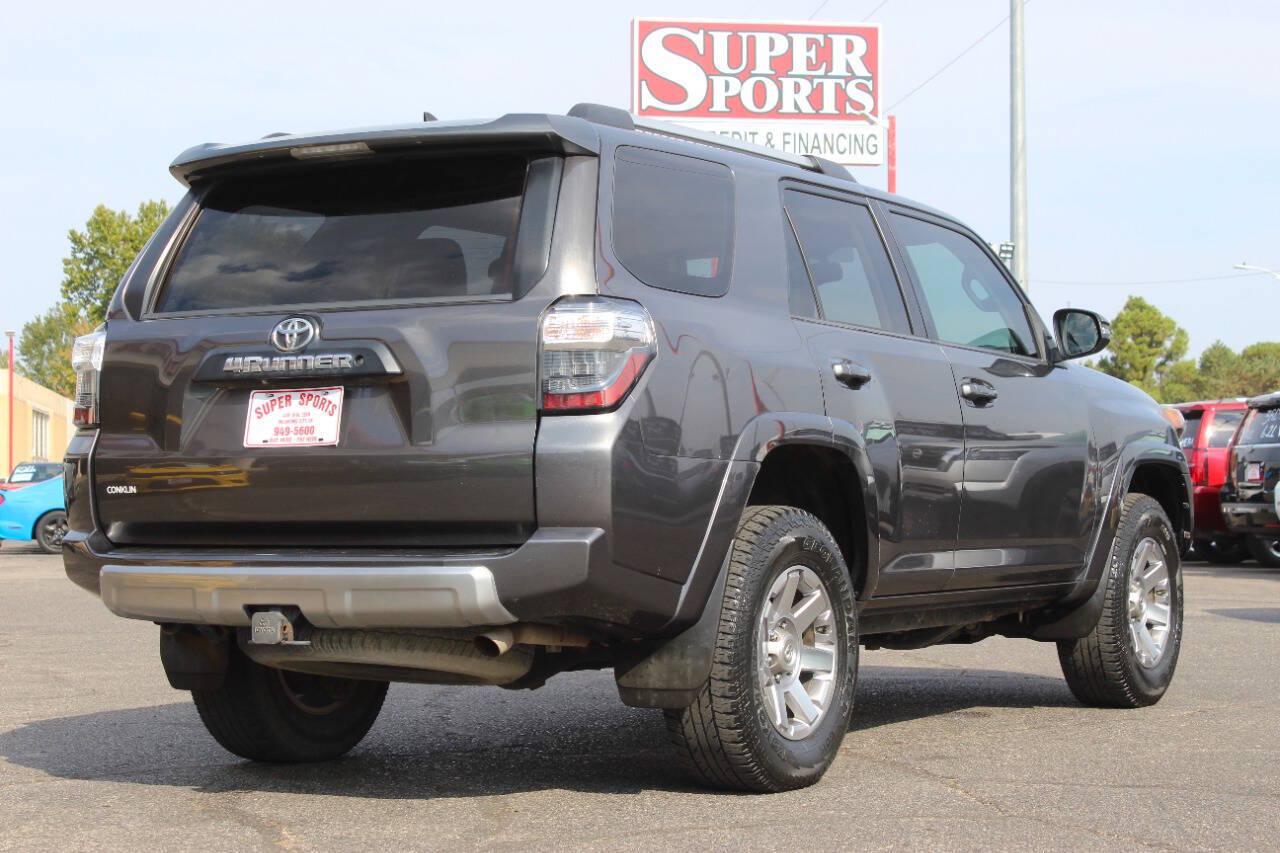 2014 Gray Toyota 4Runner SR5 4WD (JTEBU5JR4E5) with an 4.0L V6 270hp 278ft. lbs. 4.0L V6 engine, Automatic 5-Speed transmission, located at 4301 NW 39th , Oklahoma City, OK, 73112, (405) 949-5600, 35.512135, -97.598671 - Hablamos espanol. SPEND SMART --- BUY FROM SUPER SPORTS. ALL PRICES, DOWN PAYMENTS, PAYMENTS, AND FINANCE TERMS ARE NEGOTIABLE AT THE TIME OF APPROVAL. WE WILL WORK WITH YOU TO FIT YOUR BUDGET. WE WILL EVEN LOWER AND ADJUST THE NUMBERS TO HELP MAKE THE VE HICLE MORE AFFORDABLE FOR YOU.- Photo#3